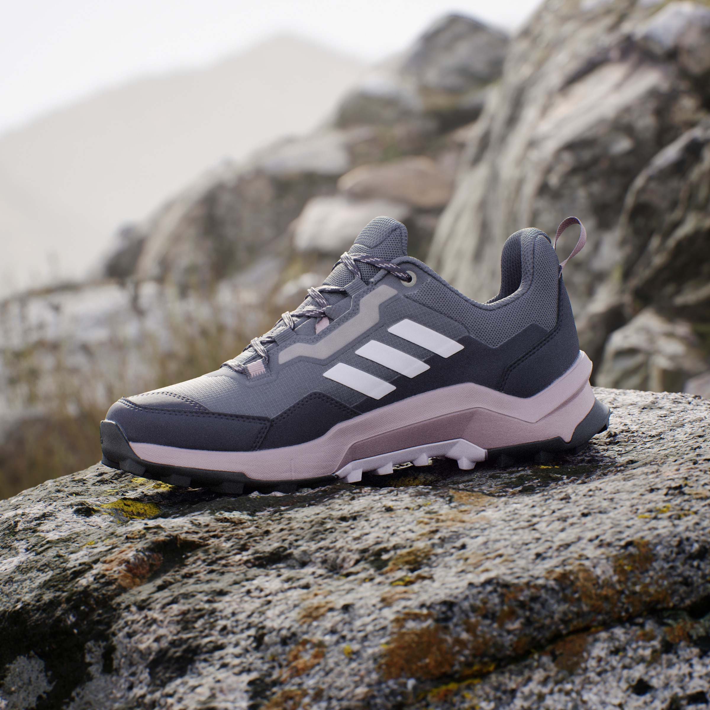adidas TERREX Wanderschuh »TERREX AX4 GORE-TEX«, wasserdicht