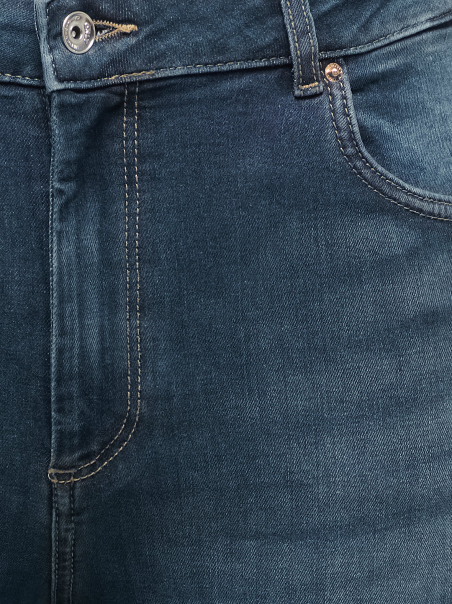 ONLY CARMAKOMA Jeans droit »CARWILLY HW STRAIGHT DNM DOT529 NOOS« mélange coton, taille haute