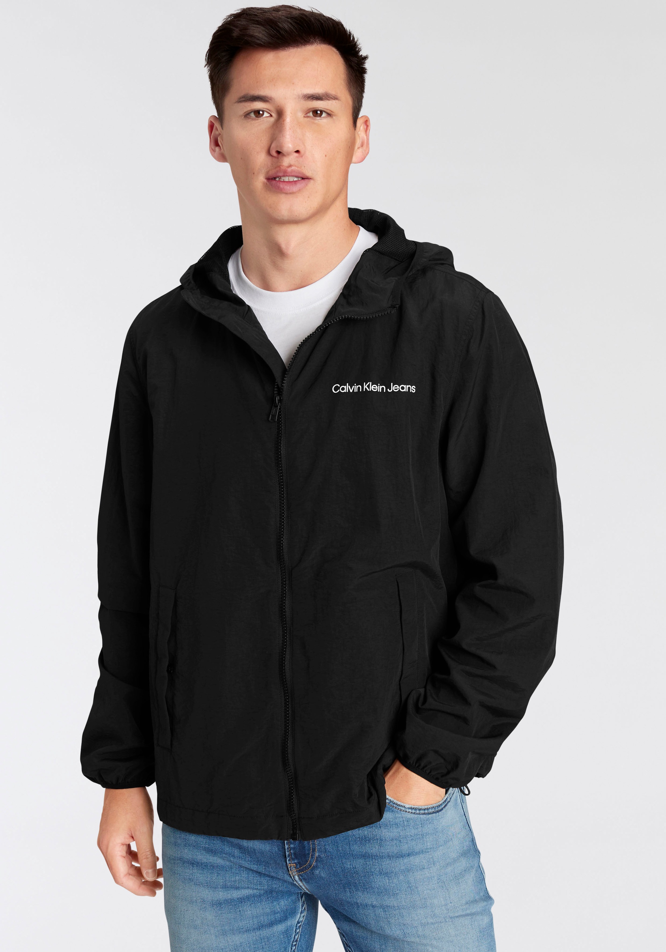 Image of Calvin Klein Jeans Windbreaker »INSTITUTIONAL LOGO WINDBREAKER« bei Ackermann Versand Schweiz