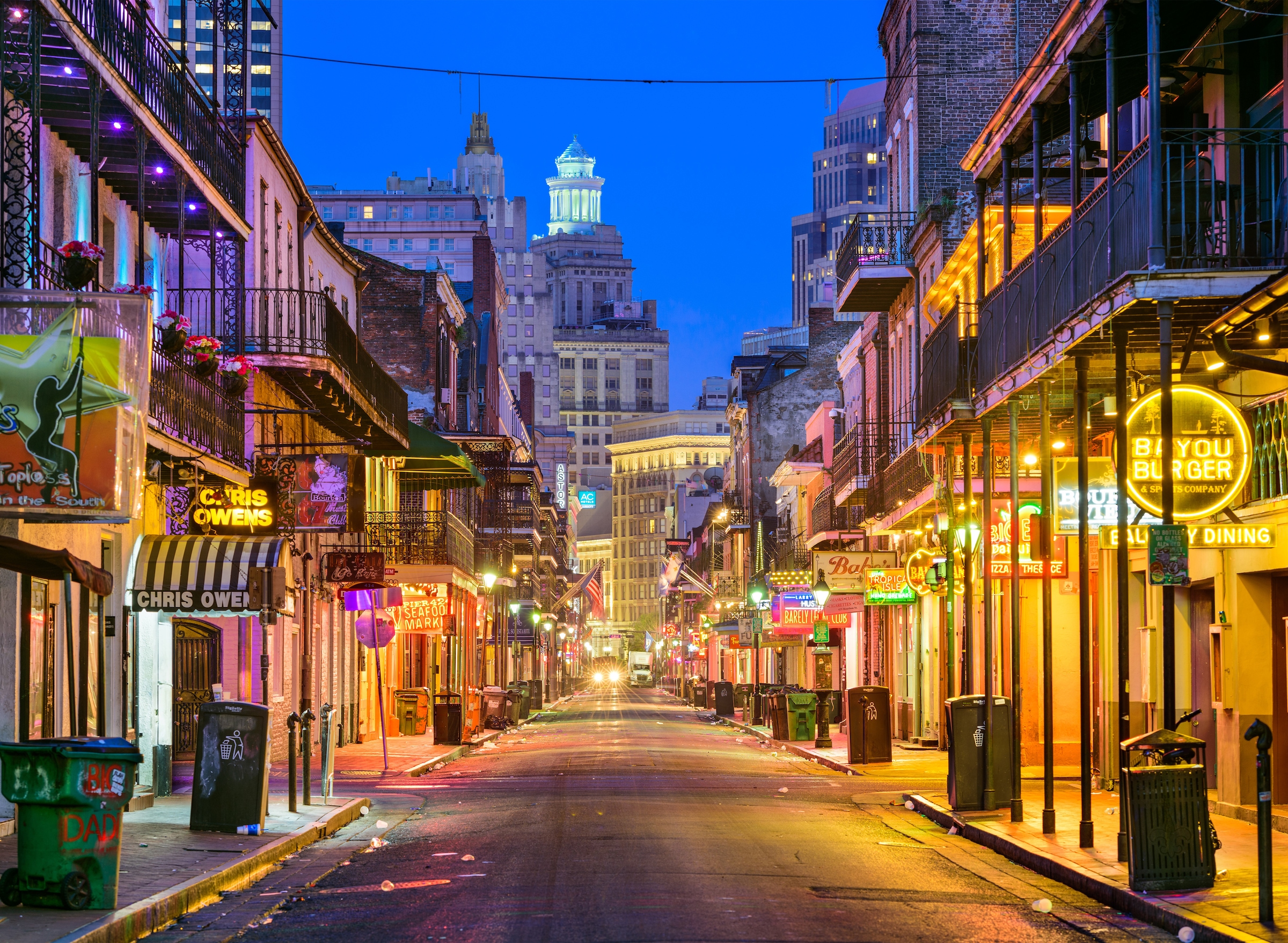 Image of Papermoon Fototapete "Bourbon Street New Orleans" glatt