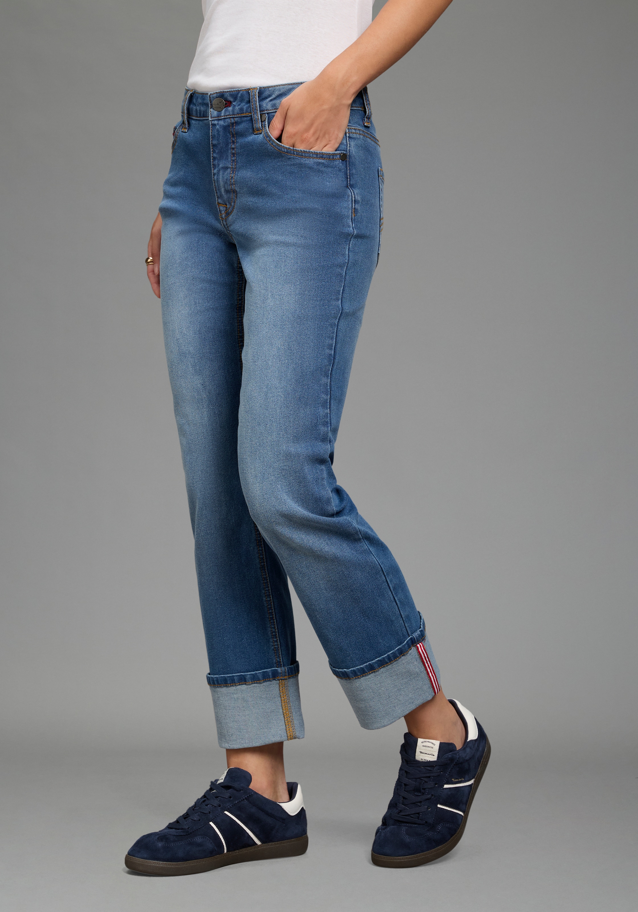 Image of Arizona Straight-Jeans "mit Turn-Up" gerader Straight-Fit, langer Schnitt, mit Knopf- und Reissverschluss