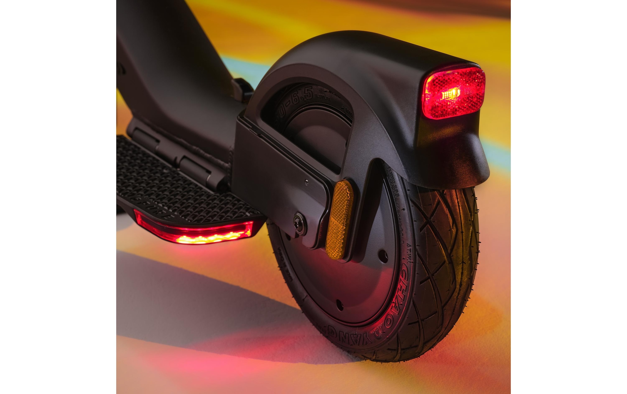 E-Scooter »Pure Electric x Mac Laren«