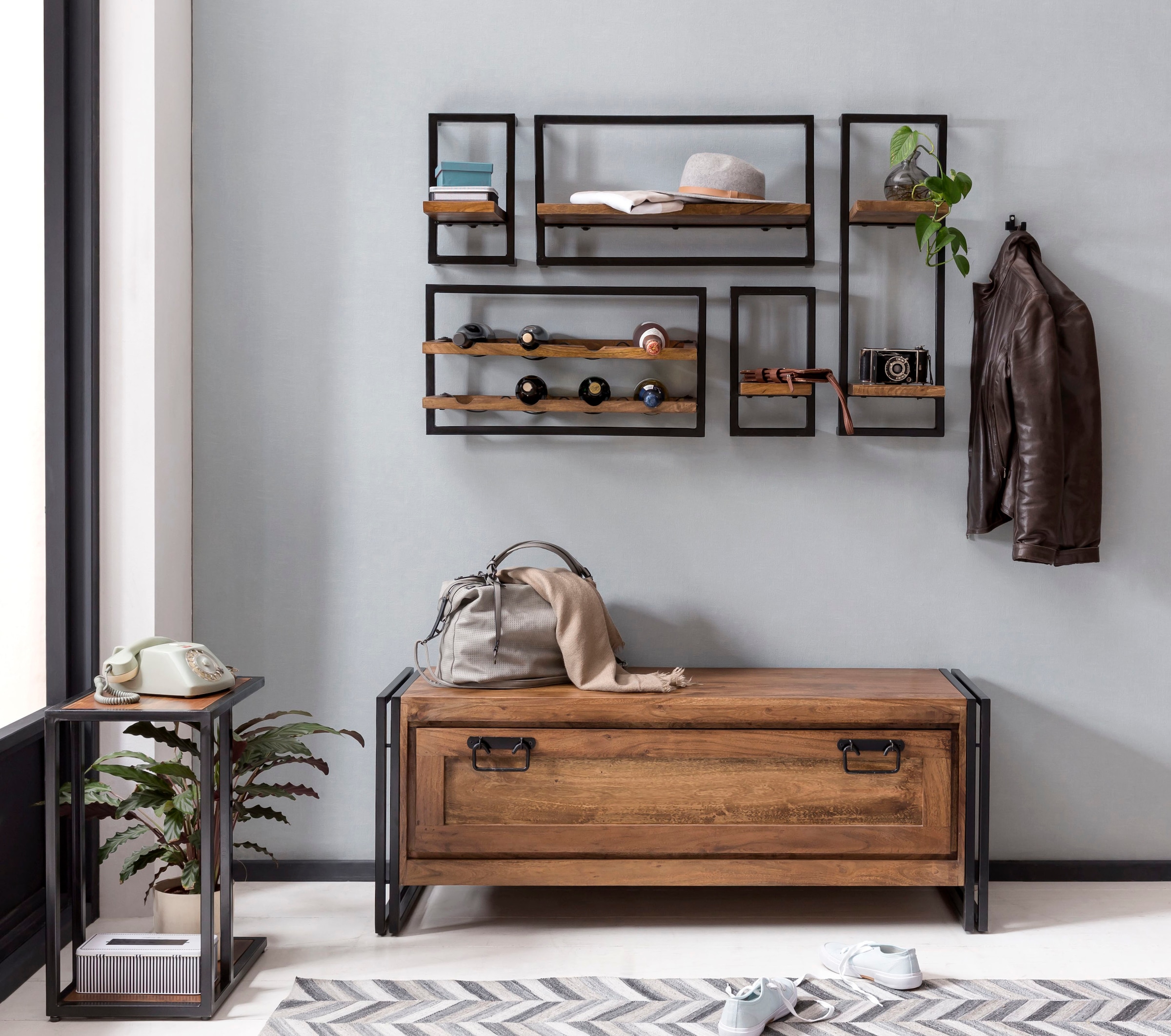 SIT Weinregal »Wandregal PANAMA – Industrial Regal aus Mango‑Holz & Altmetall« Weinregal für 8 Flaschen