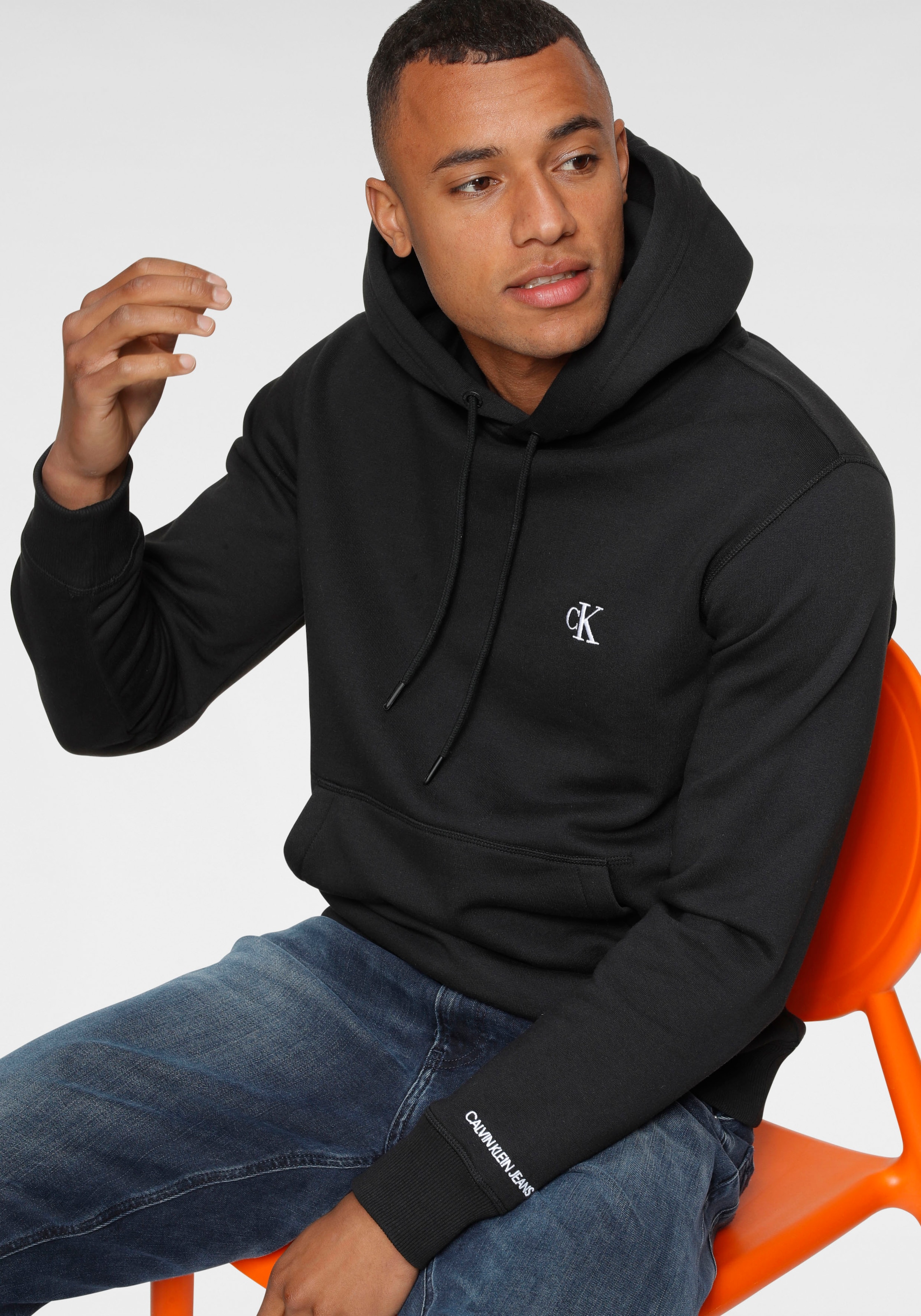 Kapuzensweatshirt »CK ESSENTIAL HOODIE«