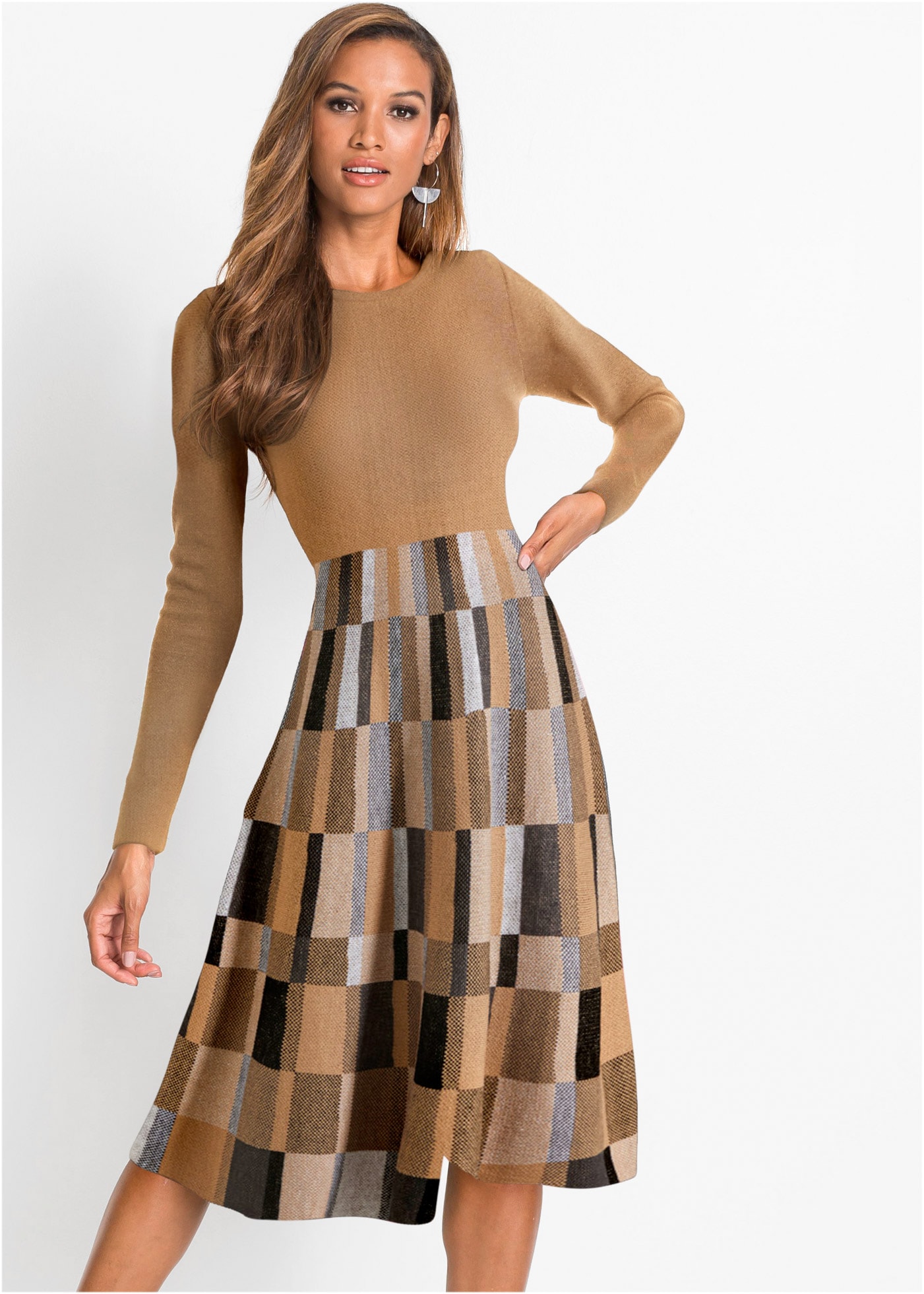 Image of bonprix Strickkleid "Ausgestelltes Jacquard-Strickkleid" aus Polyacryl, ausgestellte Passform, ausgestelltes Jacquard-Design