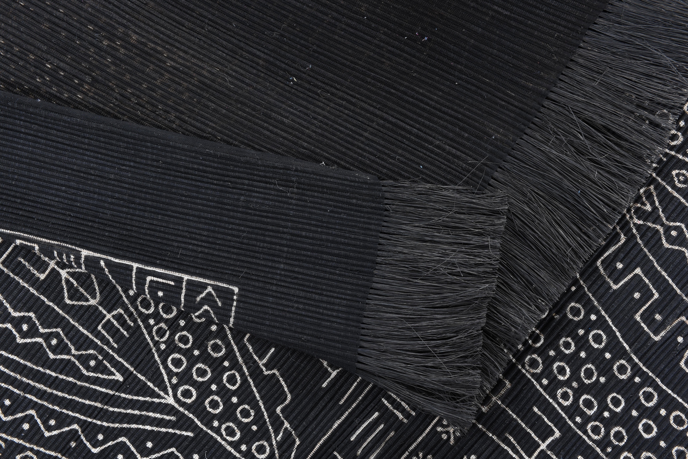 DIE HAUSKUNST Tapis »Taama« Rectangulaire 4 mm Höhe Flachgewebe, handgewebt, mit Fransen