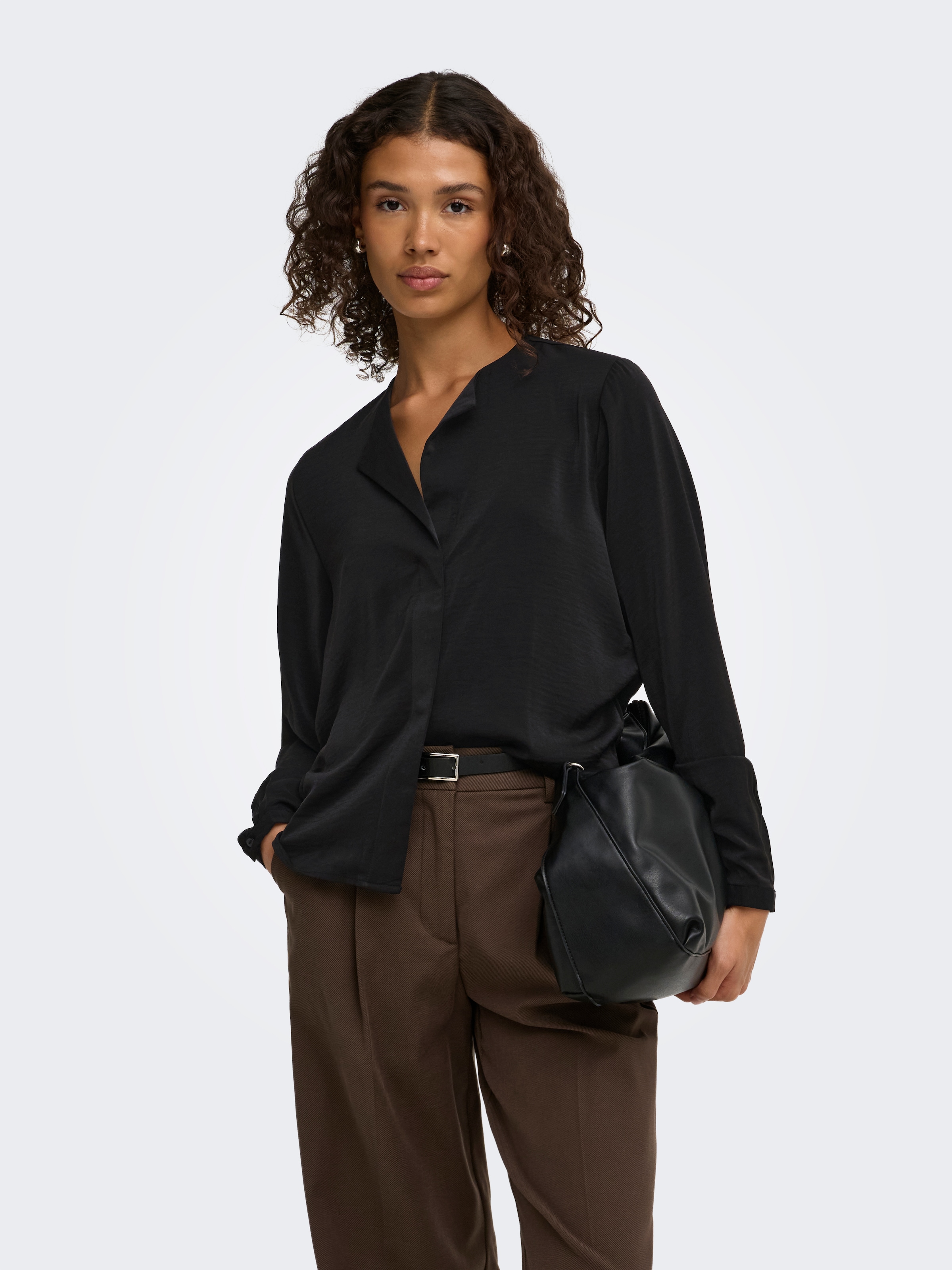 Image of JDY Schlupfbluse "JDYAYA L/S COLLAR SHIRT WVN NOOS" Polyester