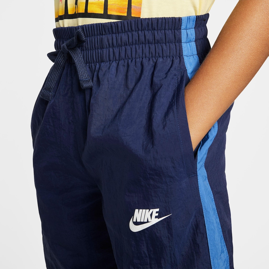 Nike Sportswear Trainingsanzug »Boys' Woven Tracksuit«