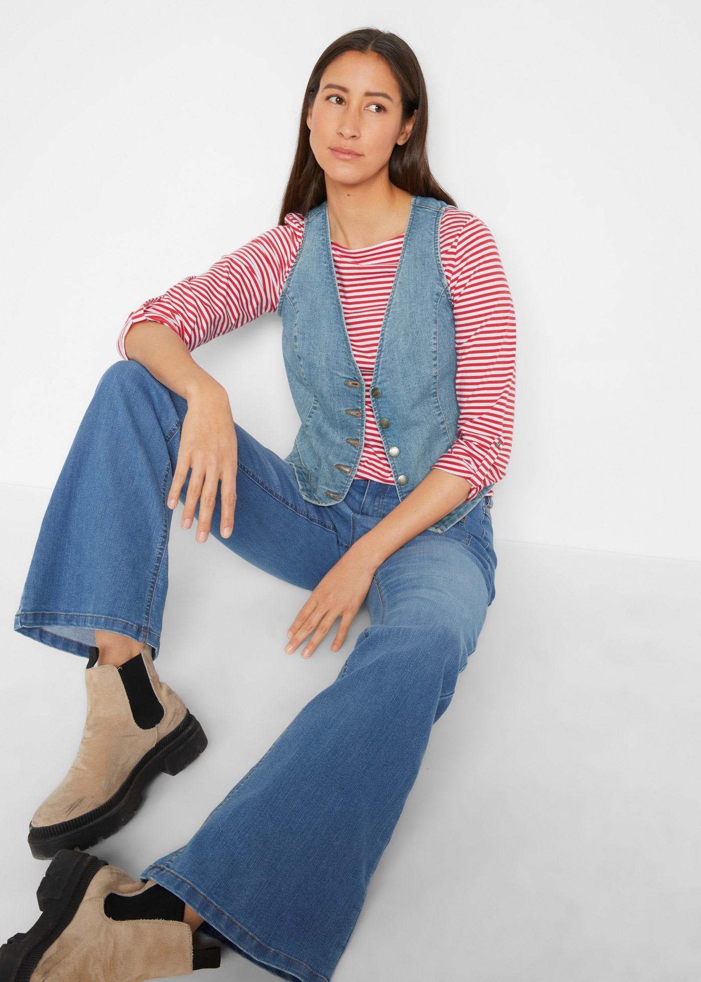 bonprix Jeansweste »Stretch-Jeansweste« aus Baumwollmischung, taillierte Passform, mit Knopfleiste