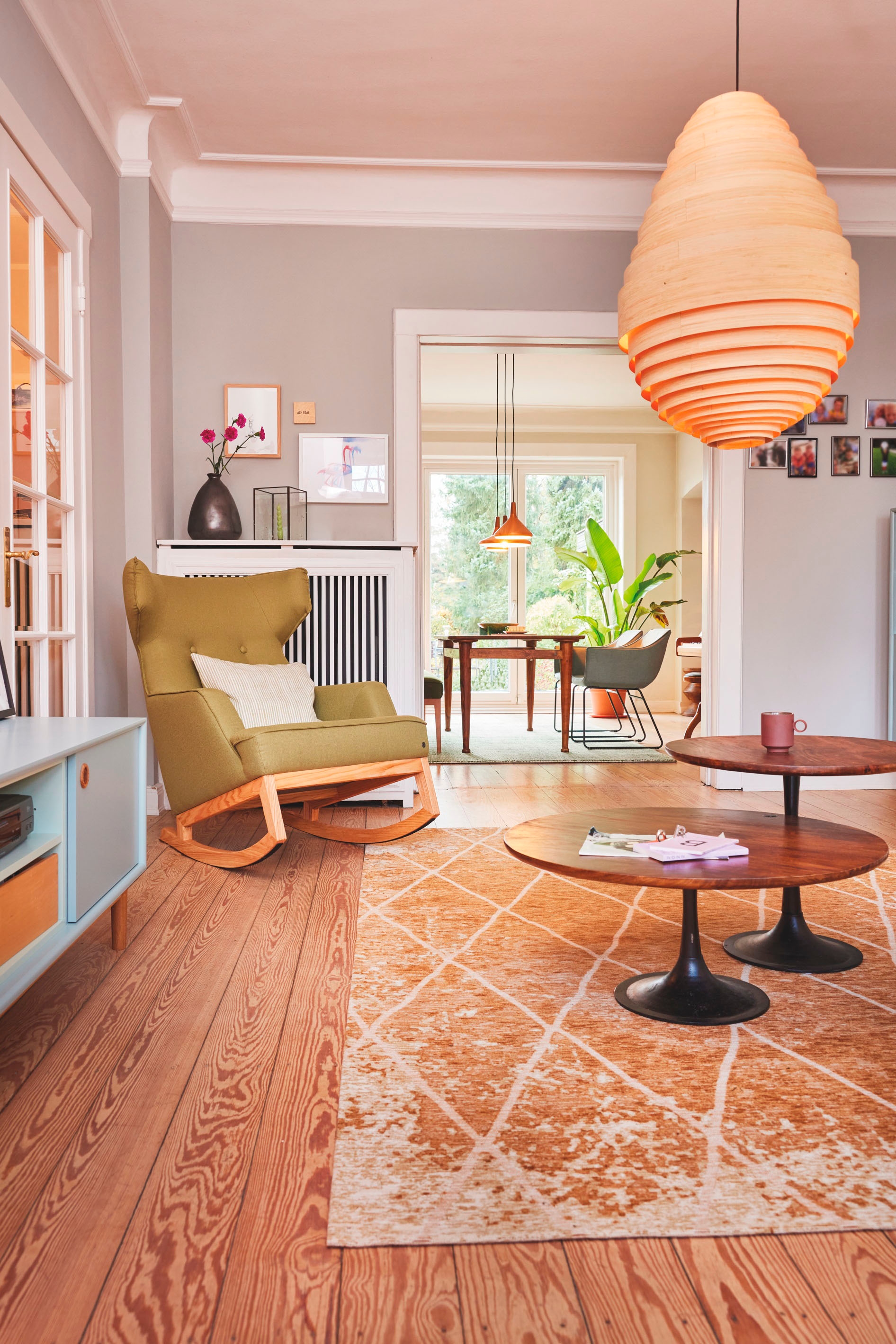 SIT Beistelltisch »T-MODERN COUCH TABLE MEDIUM« mit eingelassenem SIT Button