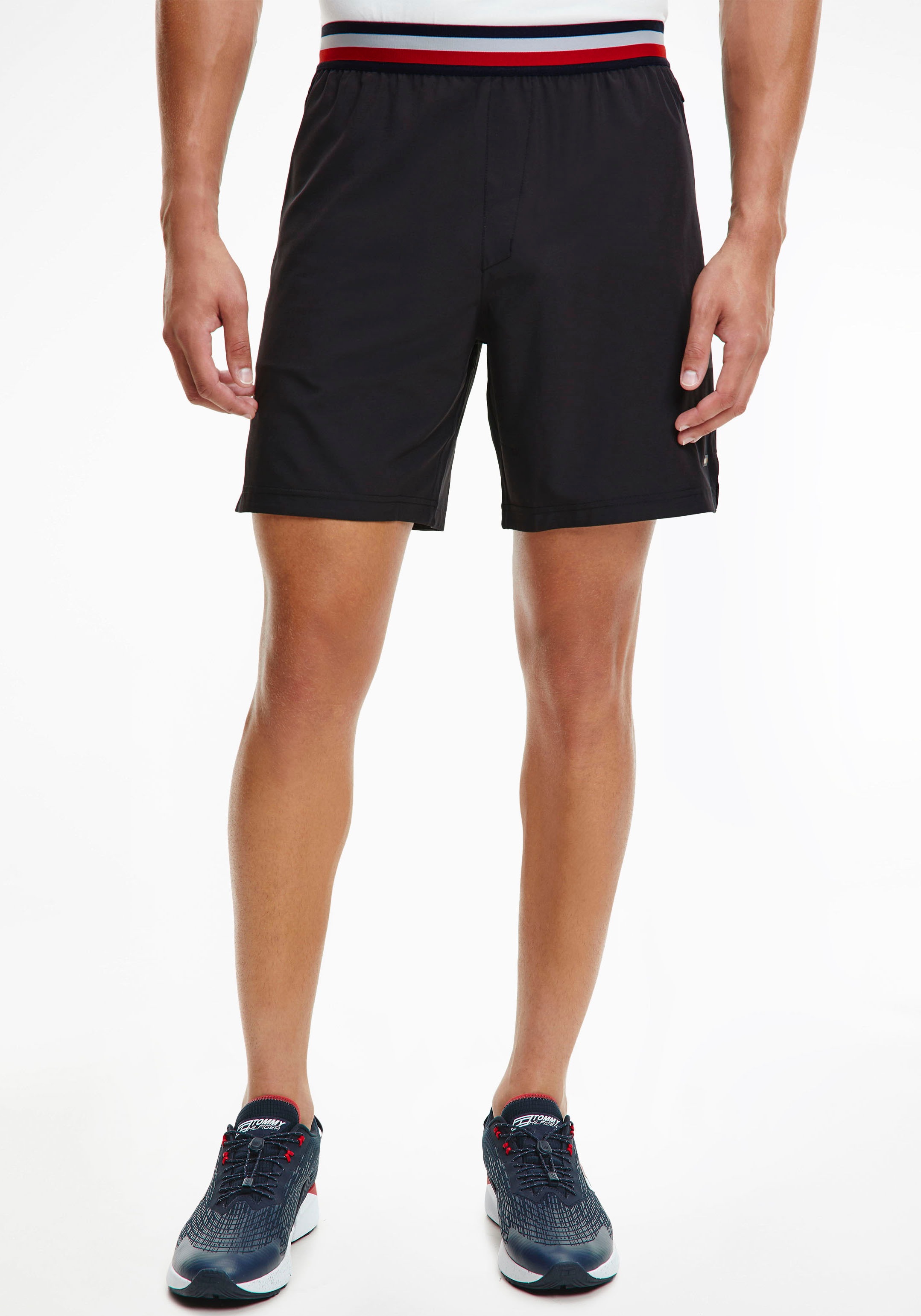 Image of Tommy Hilfiger Sport Trainingsshorts »ENTRY WOVEN SHORT« bei Ackermann Versand Schweiz