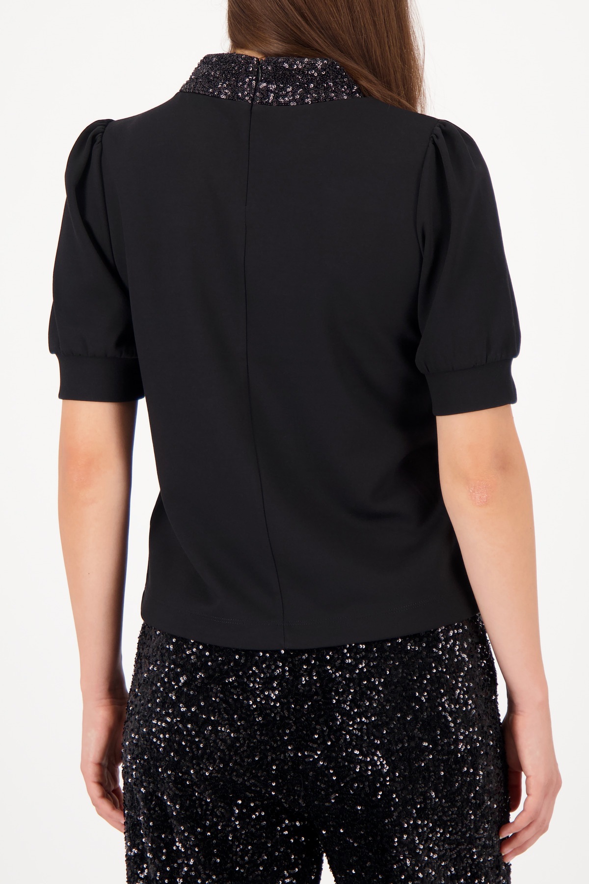 Monari Sweatshirt »Sweatshirt Schmuckkragen«, Regular fit mit Stehkragen
