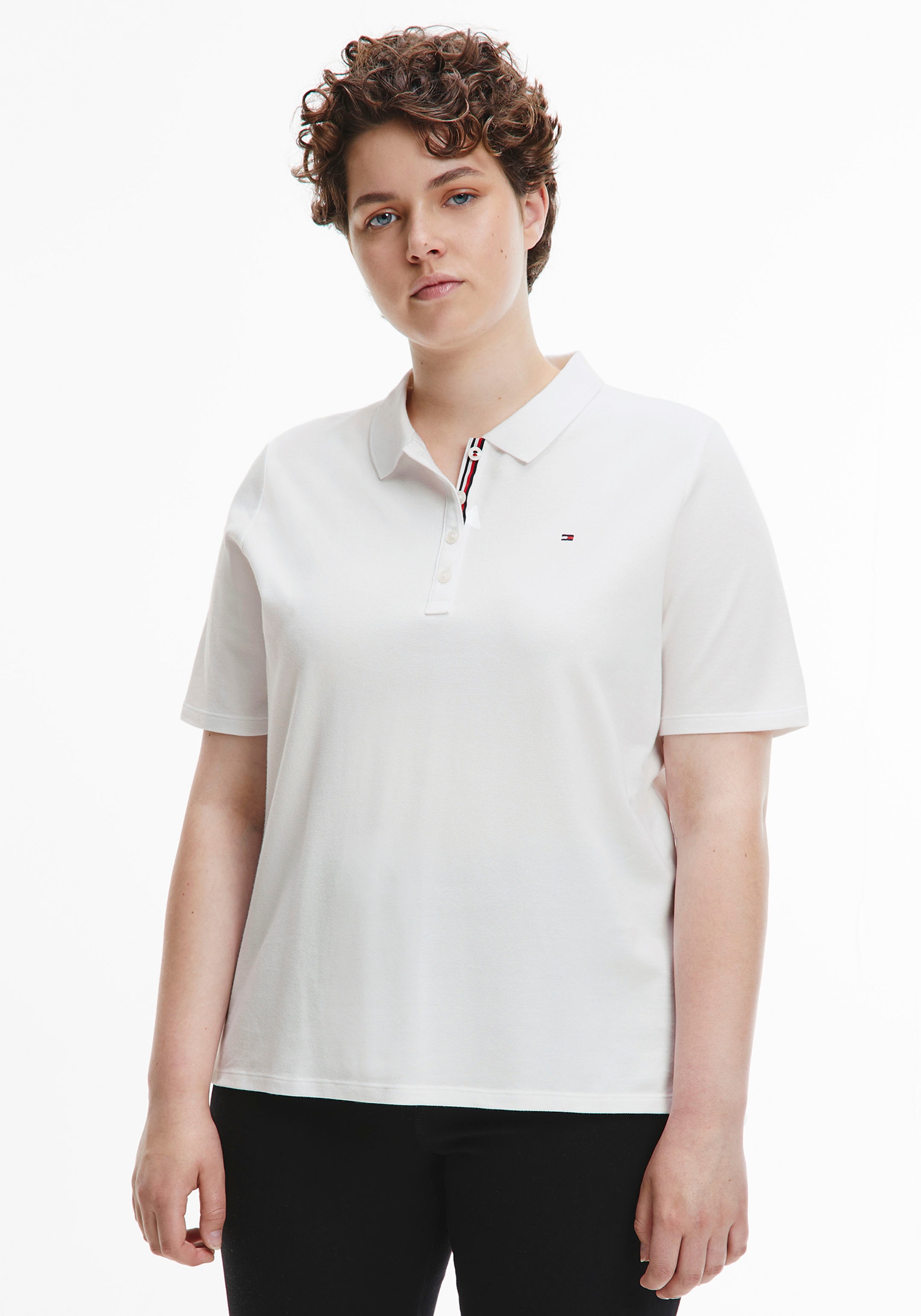 Image of Tommy Hilfiger Curve Poloshirt »TH ESSENTIAL REG POLO SS CURVE«, mit Tommy Hilfiger Logo-Flag auf der Brust bei Ackermann Versand Schweiz