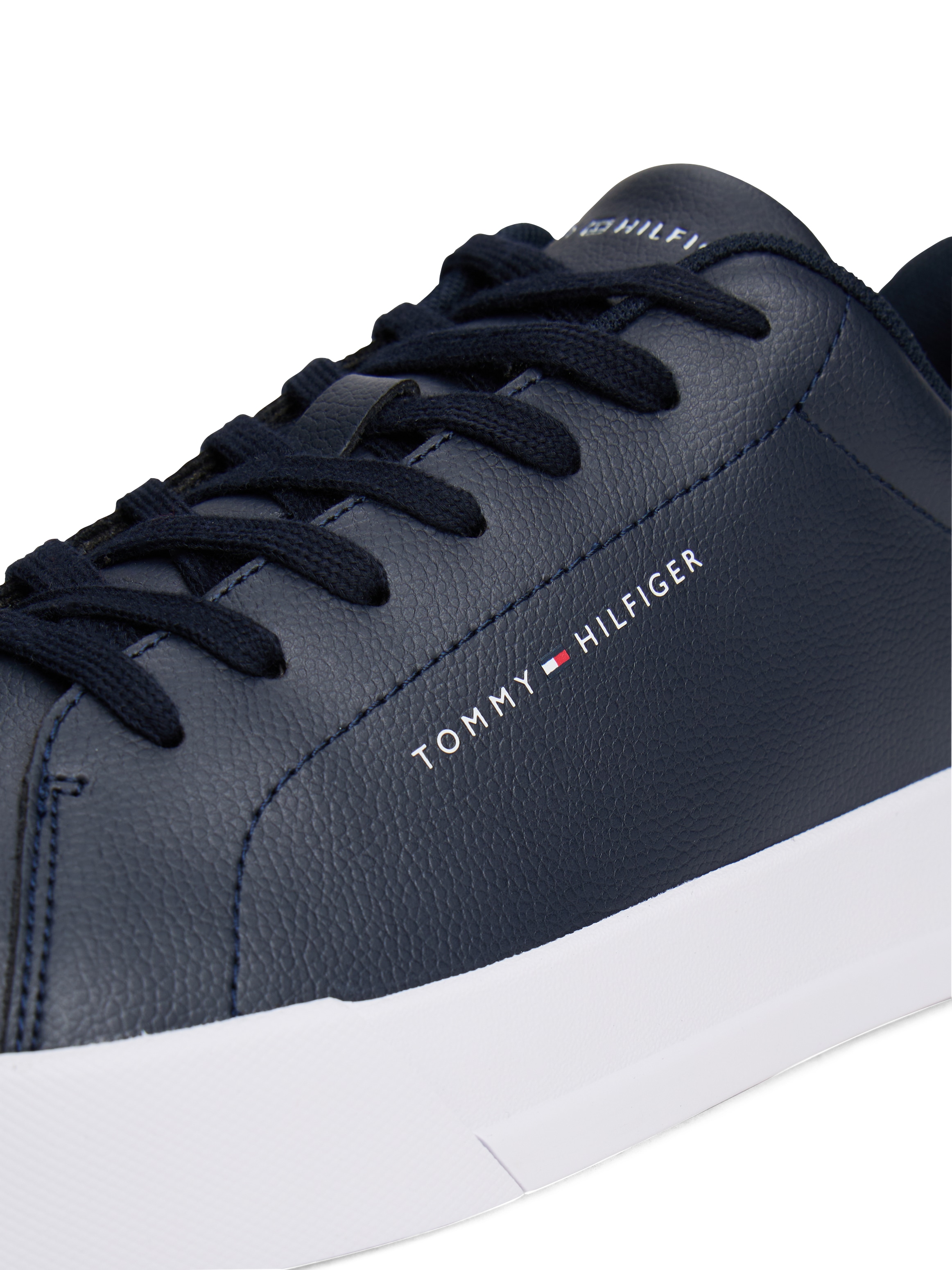 Tommy Hilfiger Sneaker »TH COURT LTH DETAIL ESS«  , Freizeitschuh, Halbschuh, Schnürschuh mit seitlichem Logoschriftzug