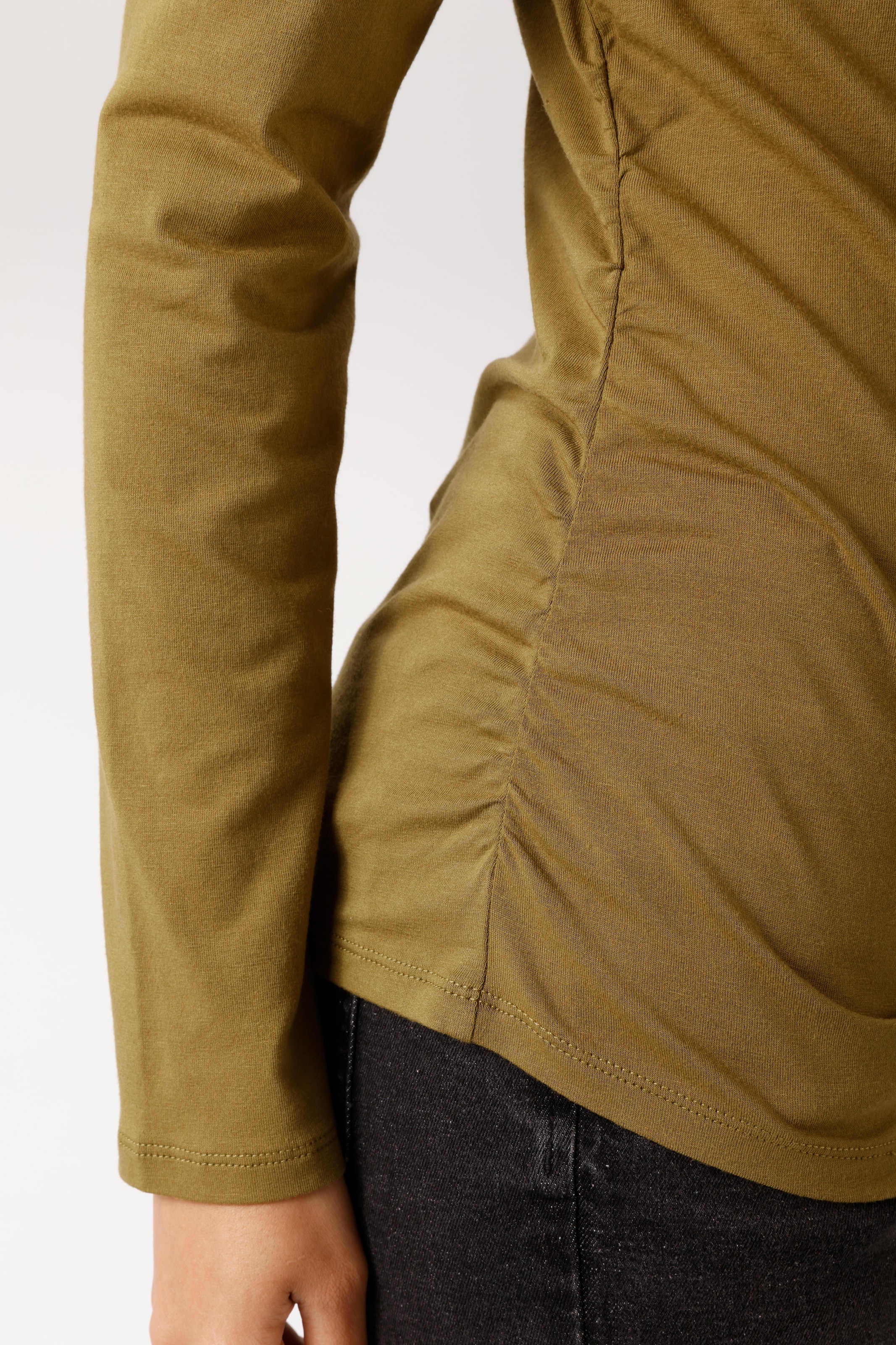 Aniston CASUAL Langarmshirt mit Raffungen an den Seitennähten - NEUE KOLLEKTION