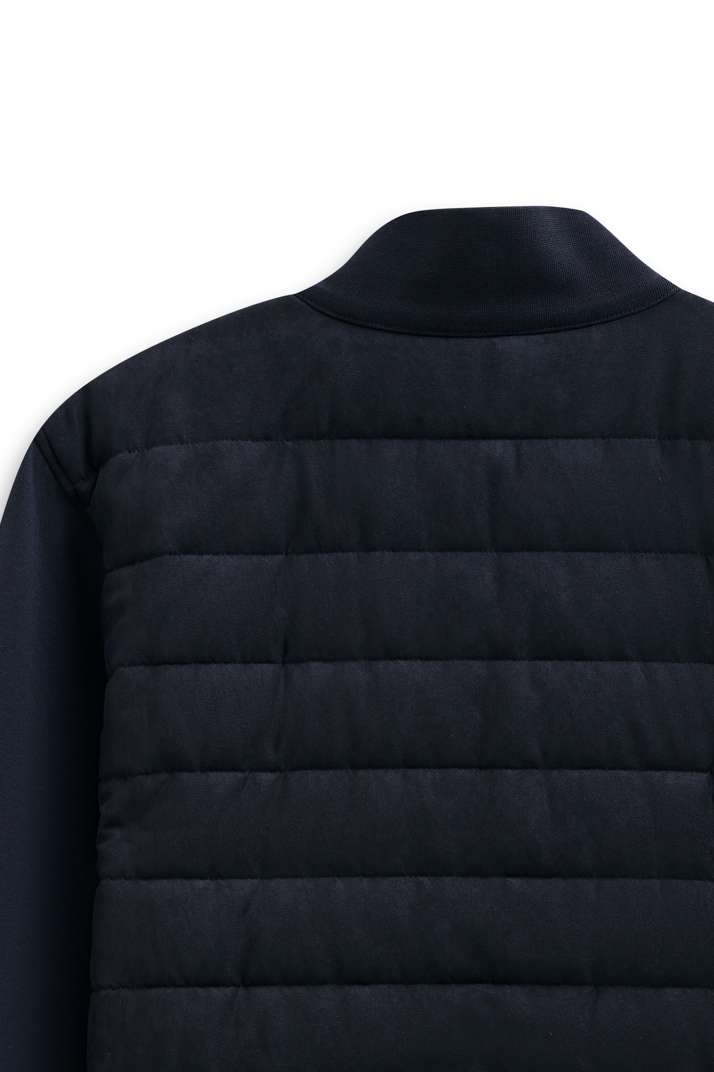 bugatti Sweatjacke »Regular Fit« mit Quersteppung aus einem Baumwollmix