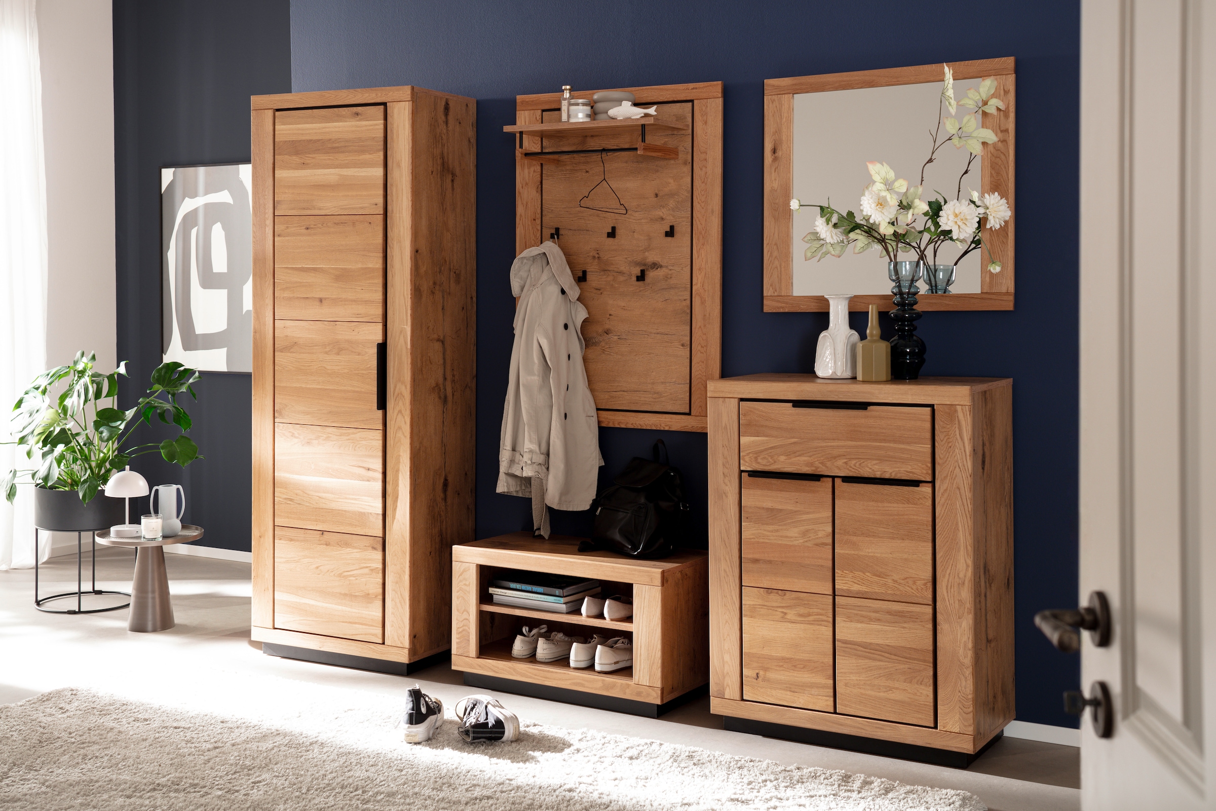 MCA living Schuhschrank »Greno Kommode«, (1 St.), 2 Holztüren, 1 Schubkasten, FSC-Mix