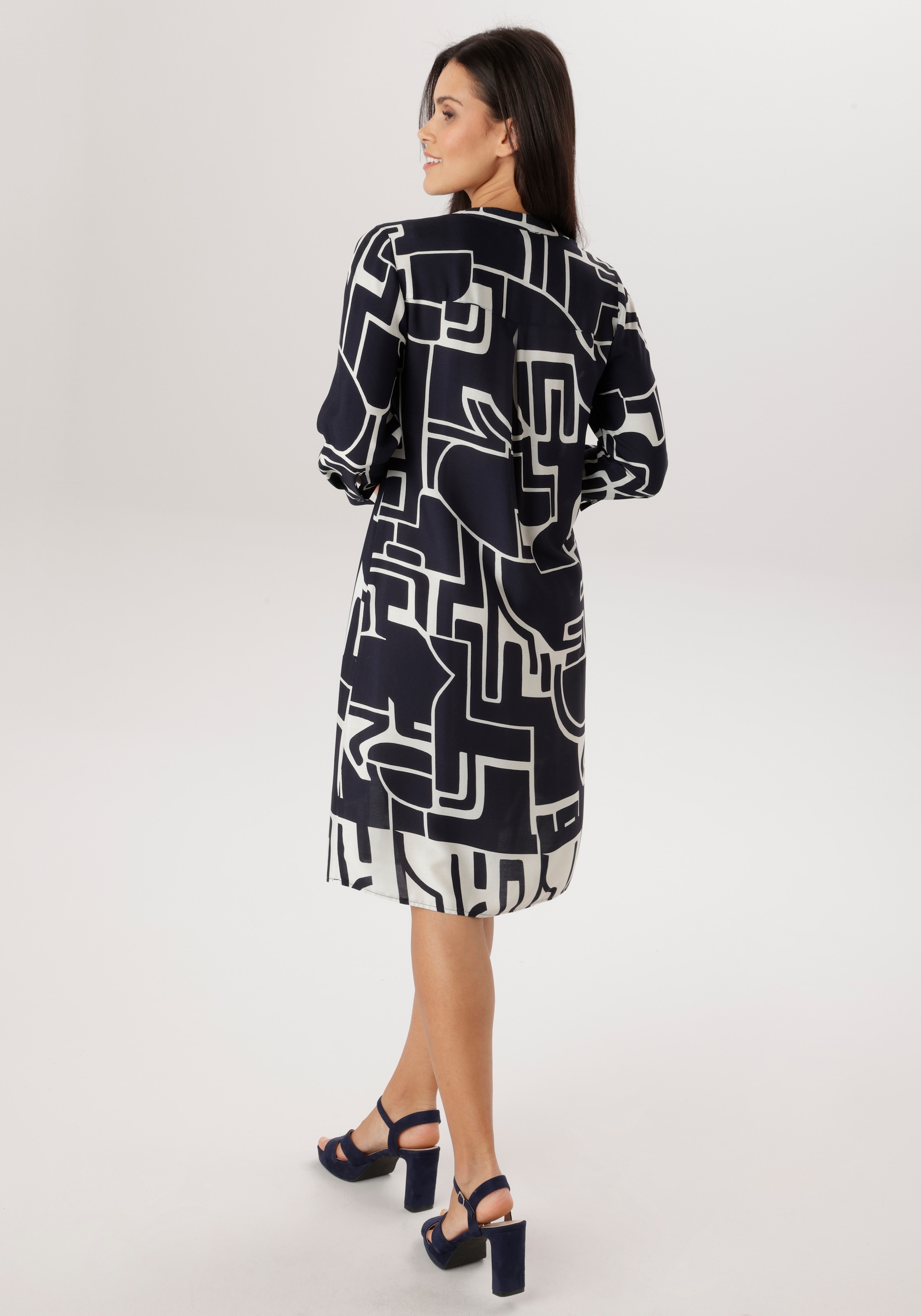 Aniston SELECTED Robe chemisier mit abstraktem, labyrinthartigem Linienmuster - NEUE KOLLEKTION