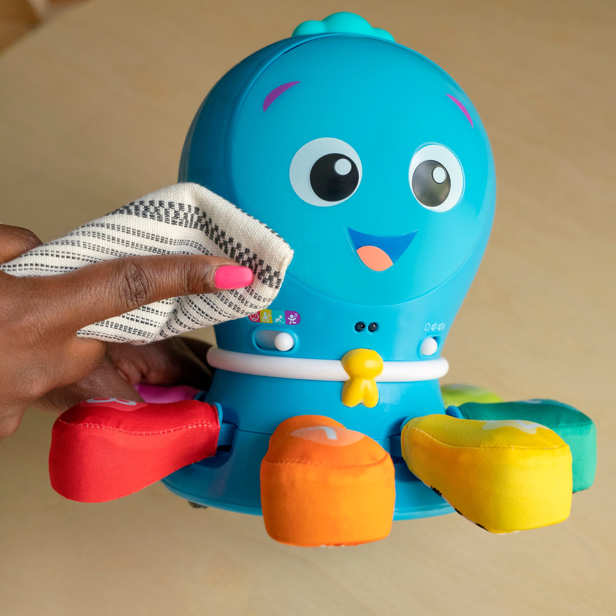 Baby Einstein Jouet de préhension »Go Opus Go™ 4-in-1 Crawl & Chase Pal« mit Sound