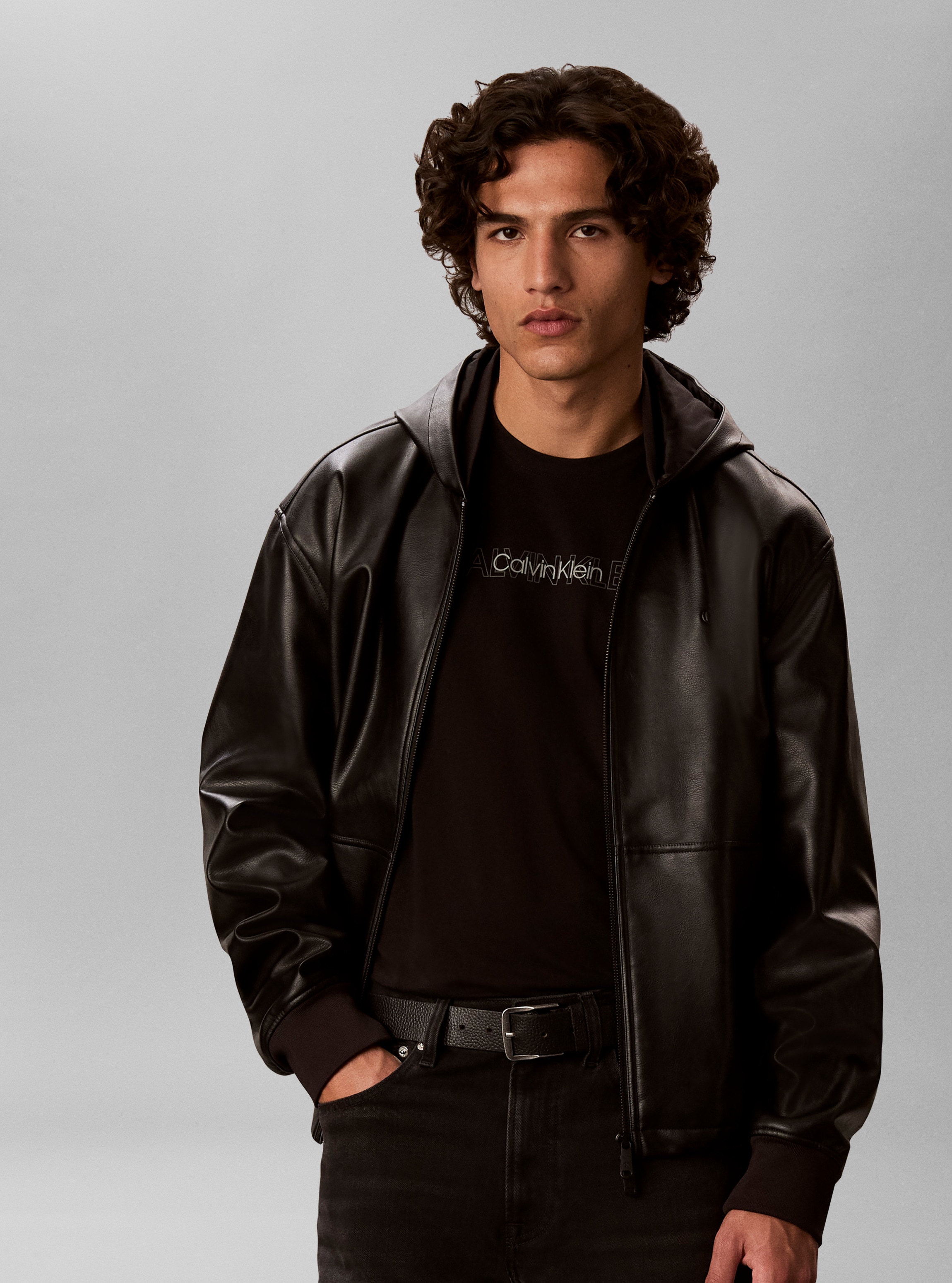 Calvin Klein Jeans T-Shirt »REPEAT LOGO GRAPHI« Regular fit mit Rundhalsausschnitt