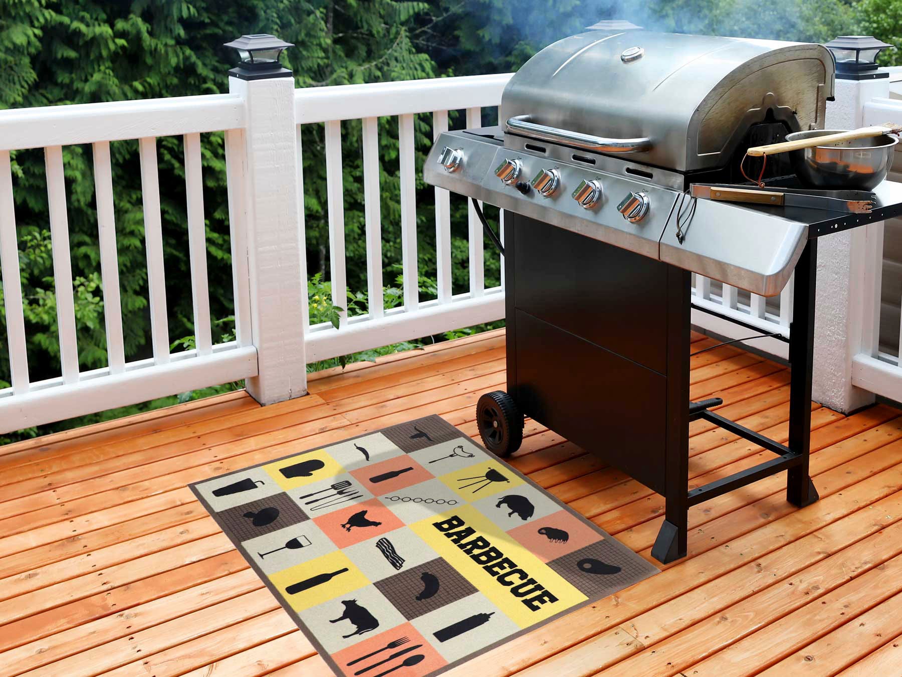 Primaflor-Ideen in Textil Fussmatte »BBQ Grillunterlage BARBECUE CHECKS, Made in Belgium«, rechteckig, 5 mm Höhe, Grillmatte ideal als Bodenschutz, mit Spruch, rutschhemmend, waschbar