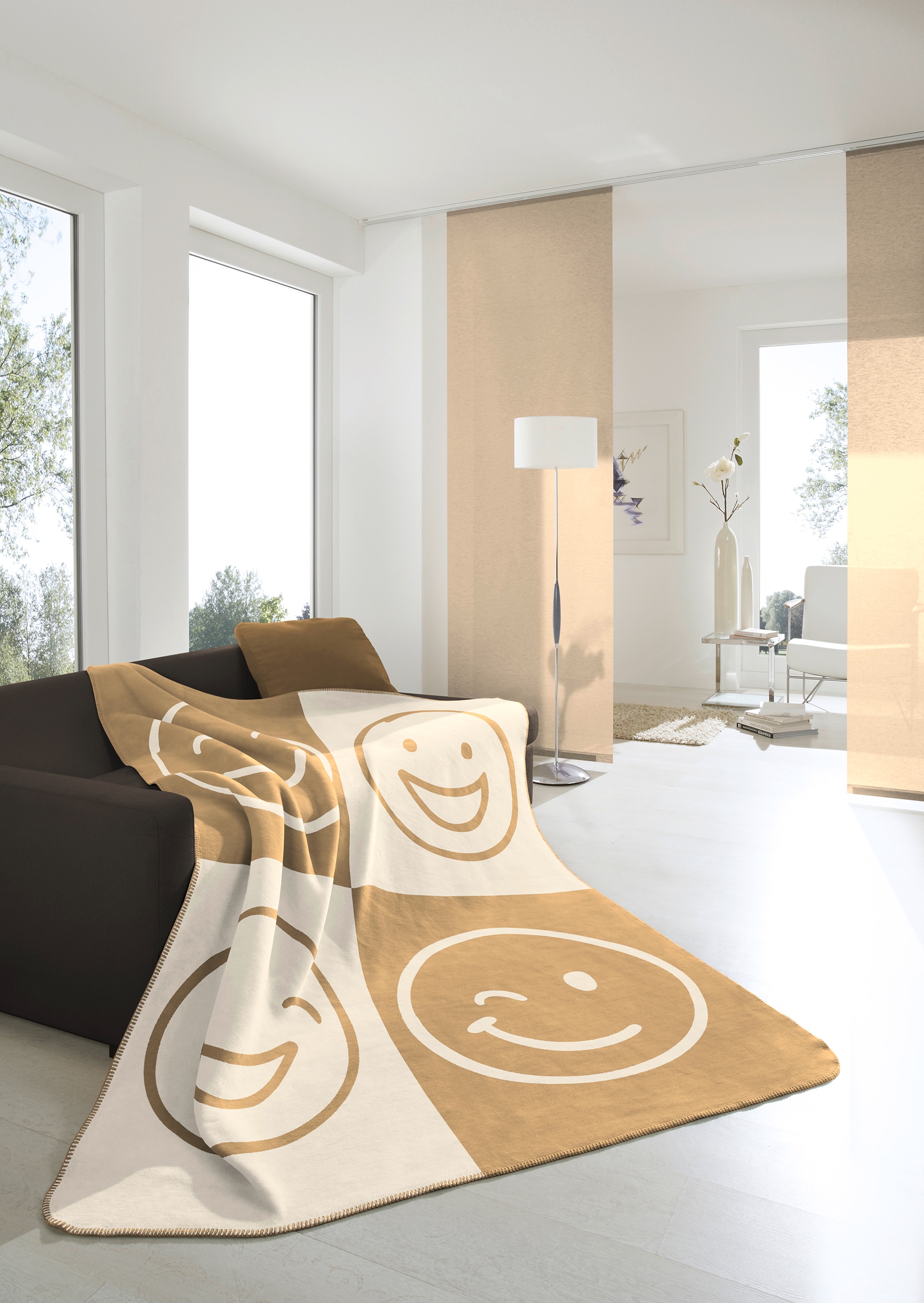 Image of Biederlack Wohndecke "Emoji" mit Smiley, 70% Baumwolle/30% Polyacryl
