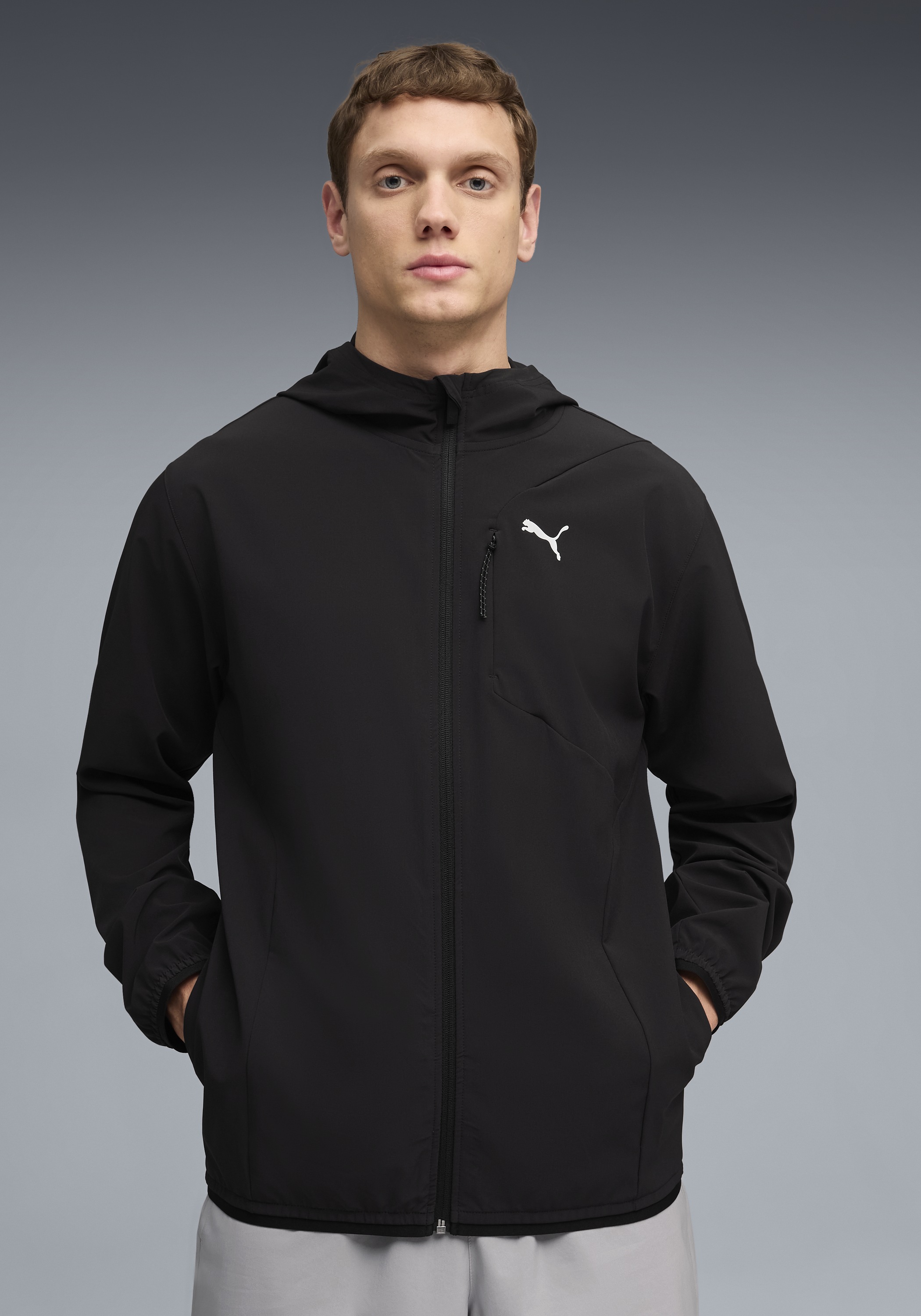Image of PUMA Kapuzensweatjacke "M PWRTRAIN STRETCH WOVEN JACKET" mit Kapuze, für Training und sportliche Aktivitäten, Regular Fit