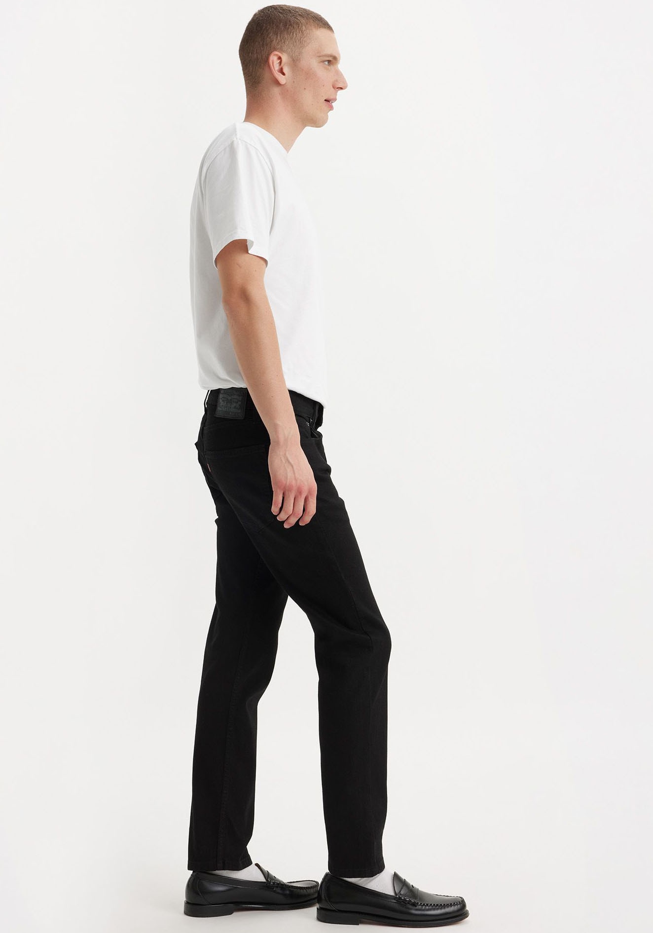 Levi's® Jeans taille basse »502 TAPER« dans un style élégant et moderne