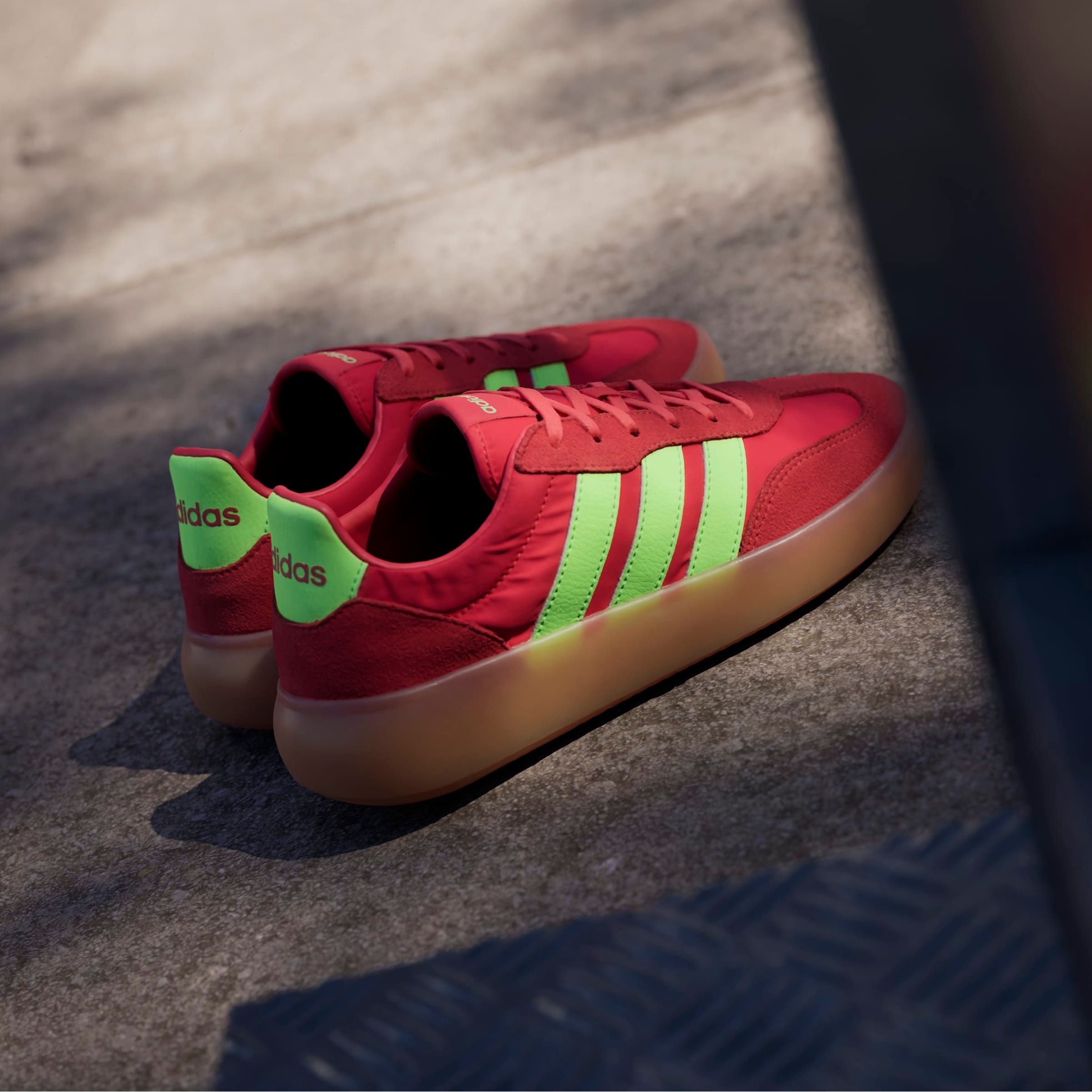 adidas Sportswear Sneaker »BARREDA DECODE«  inspiriert vom Design des adidas handball spezial