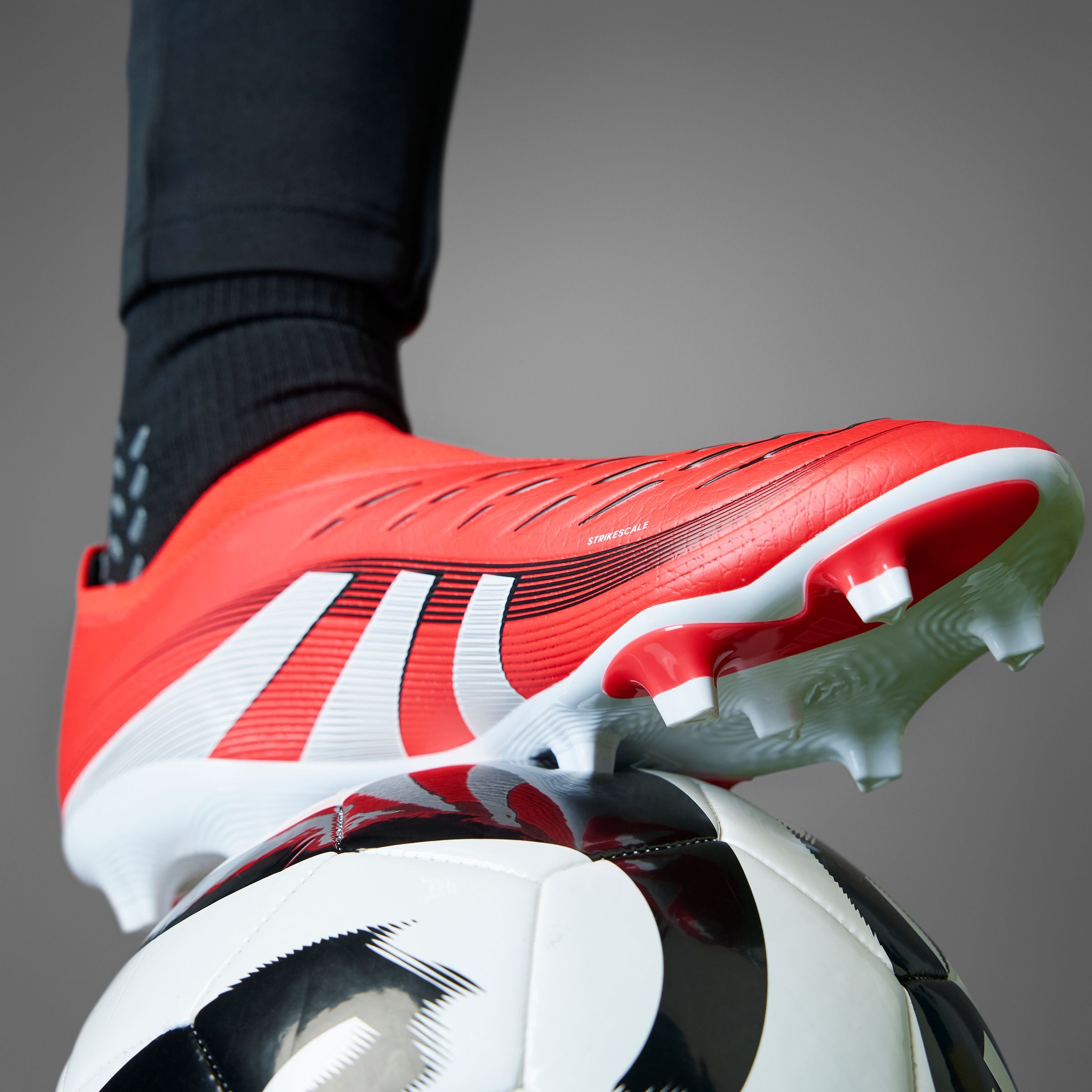 adidas Performance Fussballschuh »PREDATOR LEAGUE LACELESS FG/MG«