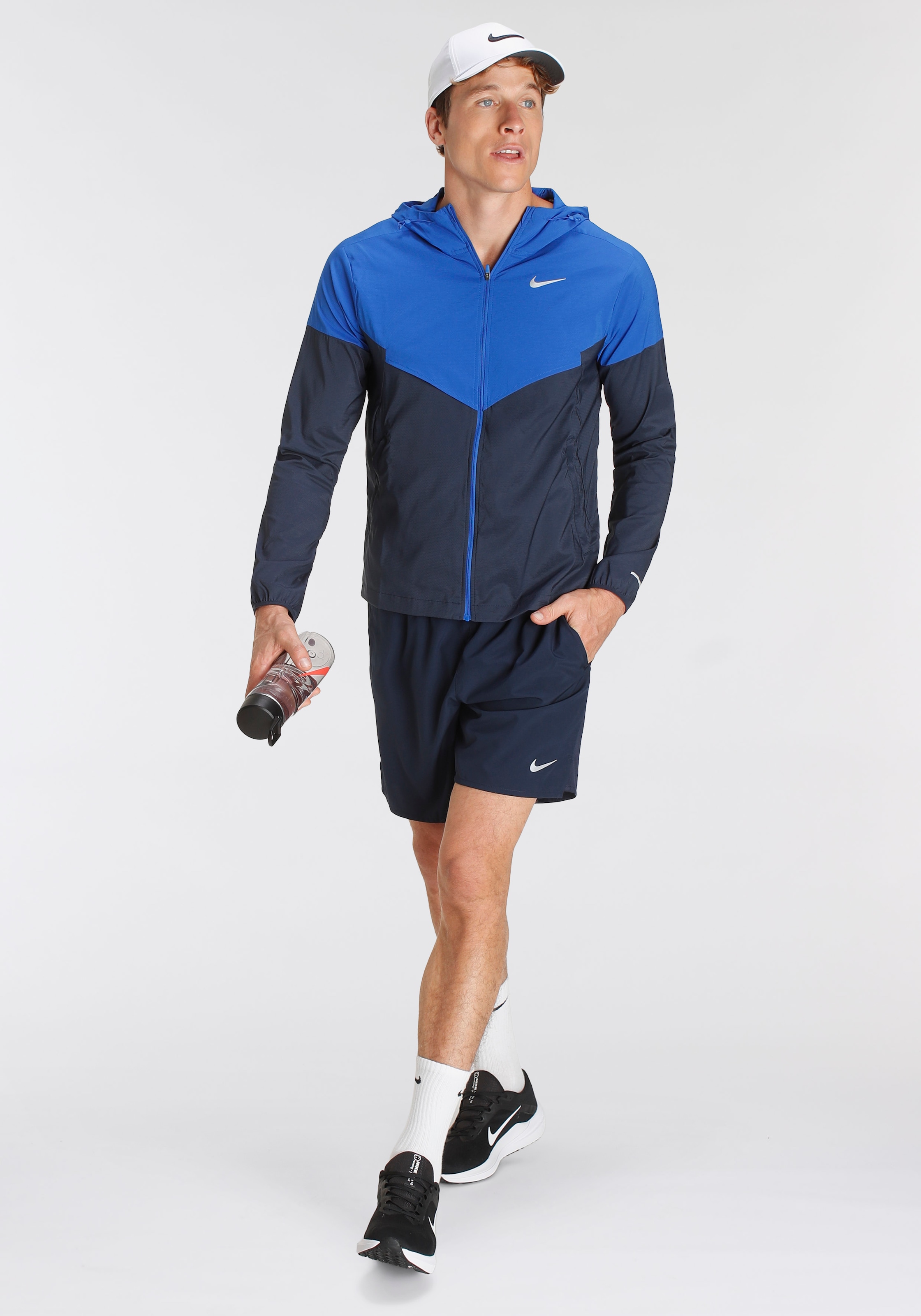 Nike Laufjacke »IMPOSSIBLY LIGHT WINDRUNNER MEN'S RUNNING JACKET«