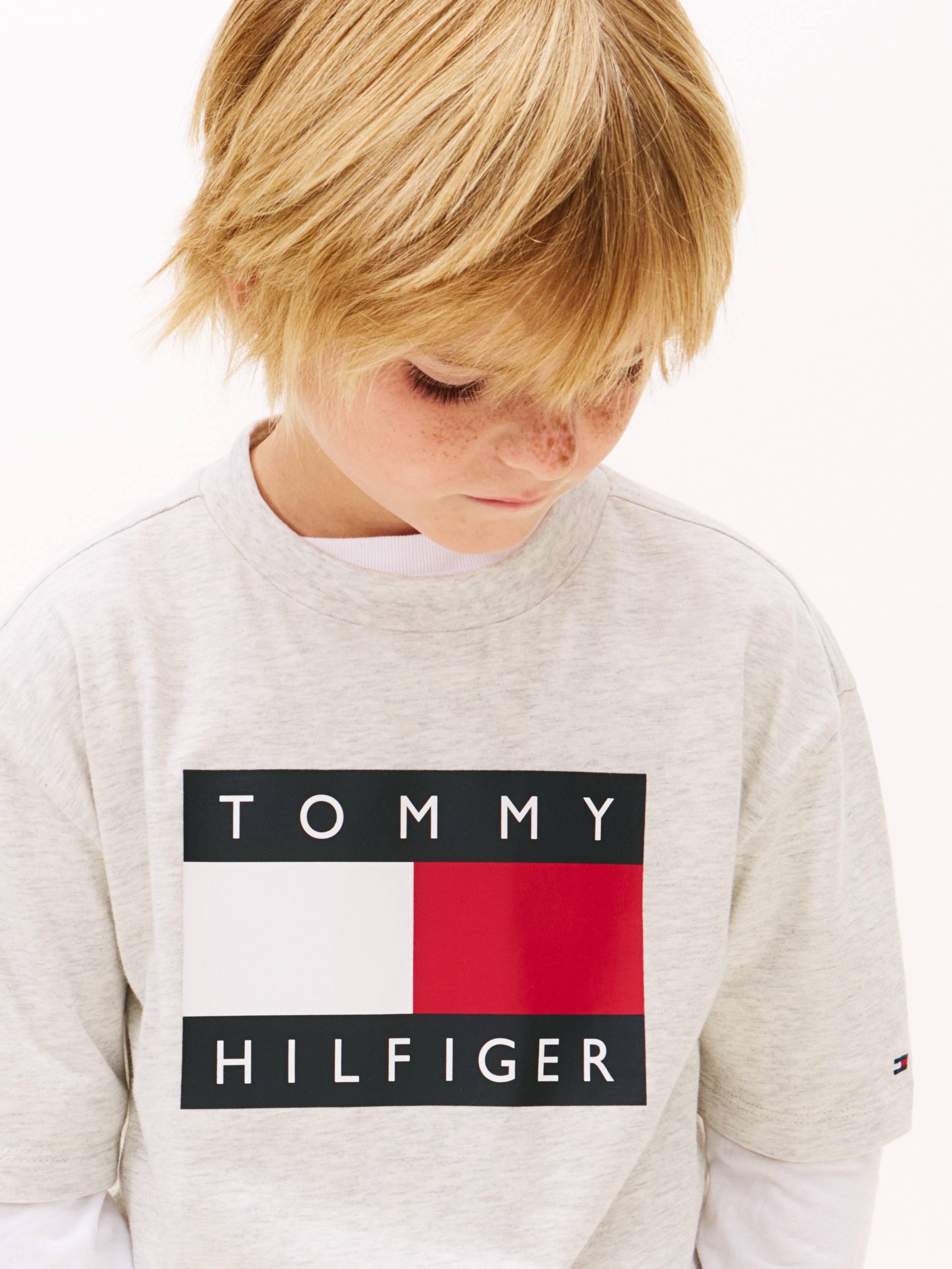 Tommy Hilfiger T-shirt coupe régulière, pour enfants jusqu’à 16 ans, imprimé