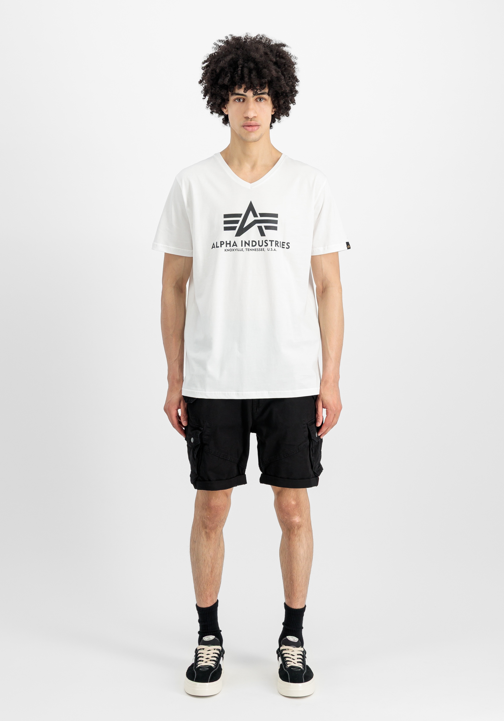 Alpha Industries T-Shirt »Alpha Industries Men - T-Shirts Basic T-Shirt BL V-Neck«