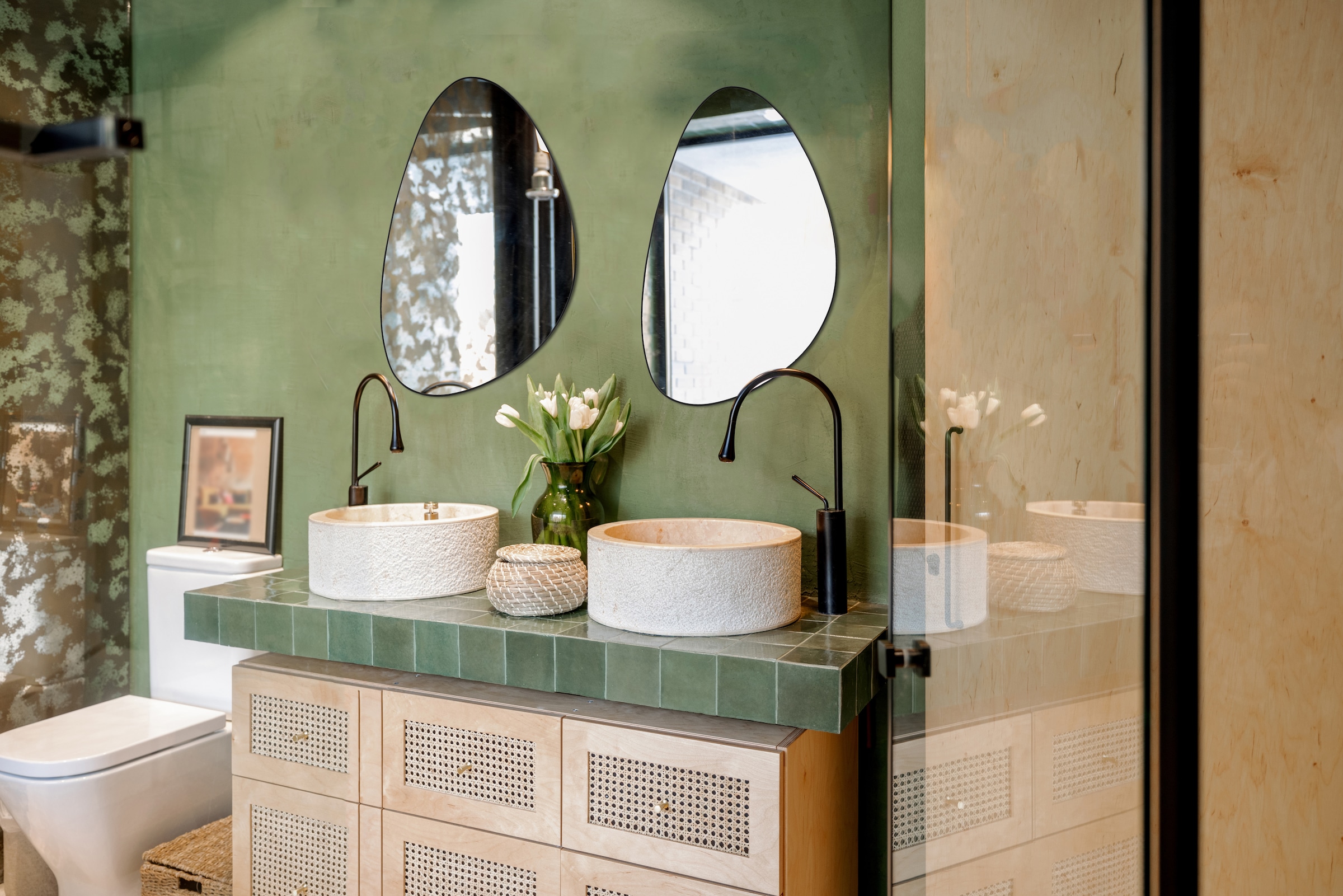 MIRRORS AND MORE Dekospiegel »Idona« mit Metallrahmen