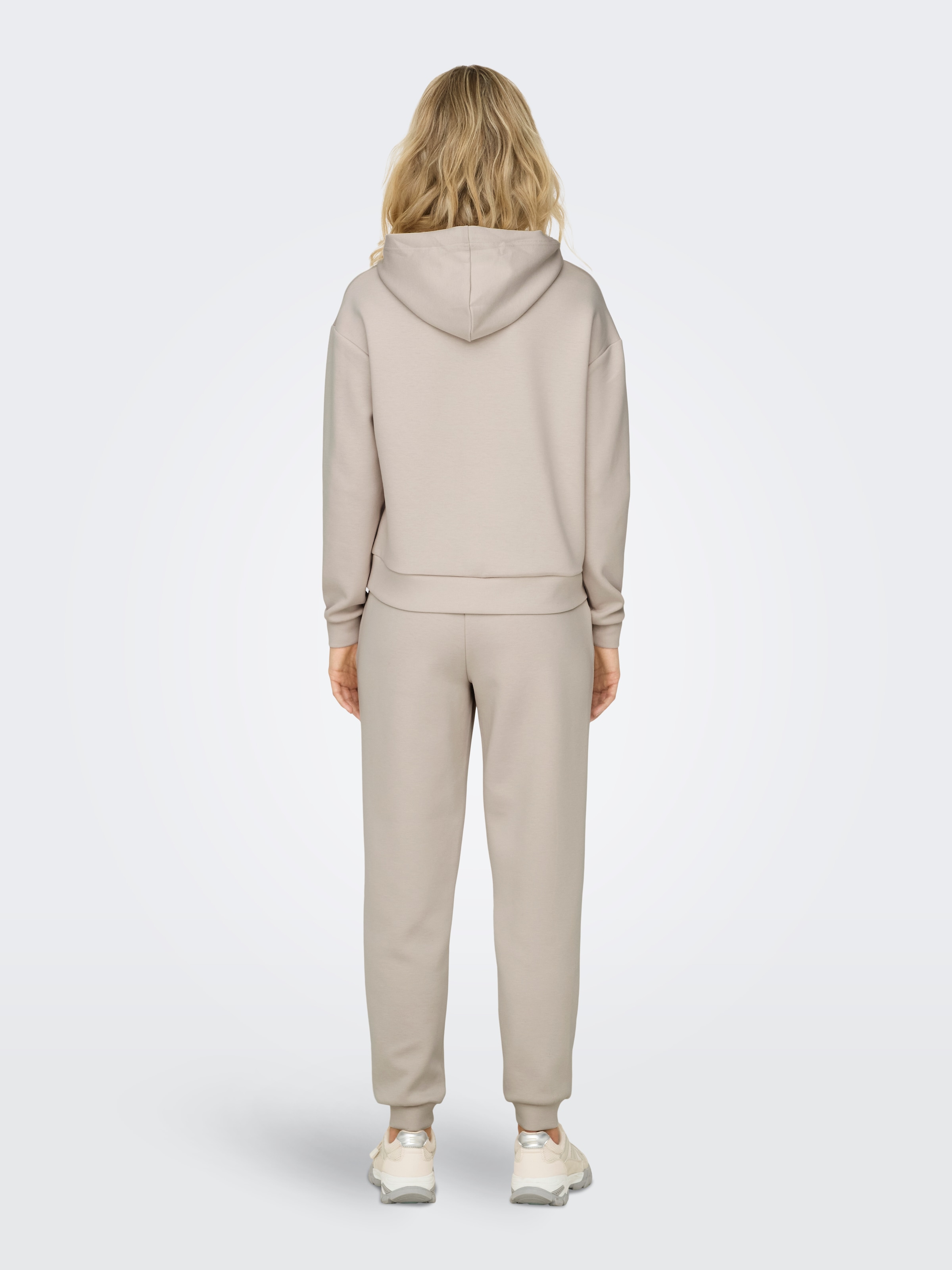 ONLY Play Kapuzensweatshirt »ONPLOUNGE LS HOOD SWEAT - NOOS«
