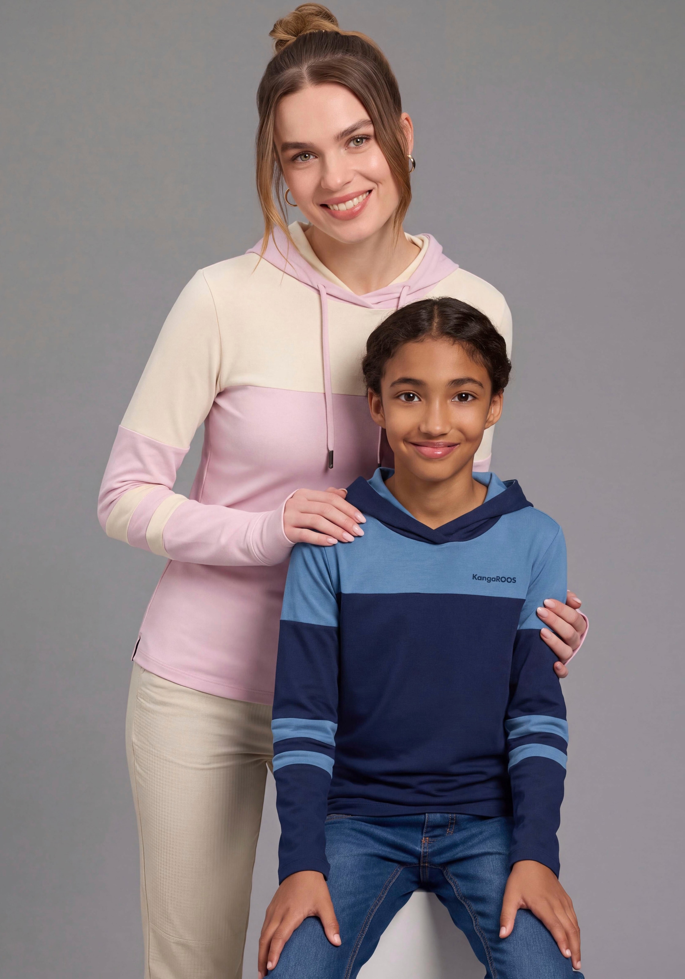 KangaROOS Langarmshirt »KangaROOS Kapuzenshirt in colorblocking Design« Colorblocking Shirt, eng anliegende Passform, Logo-Stickerei, Mini-Me