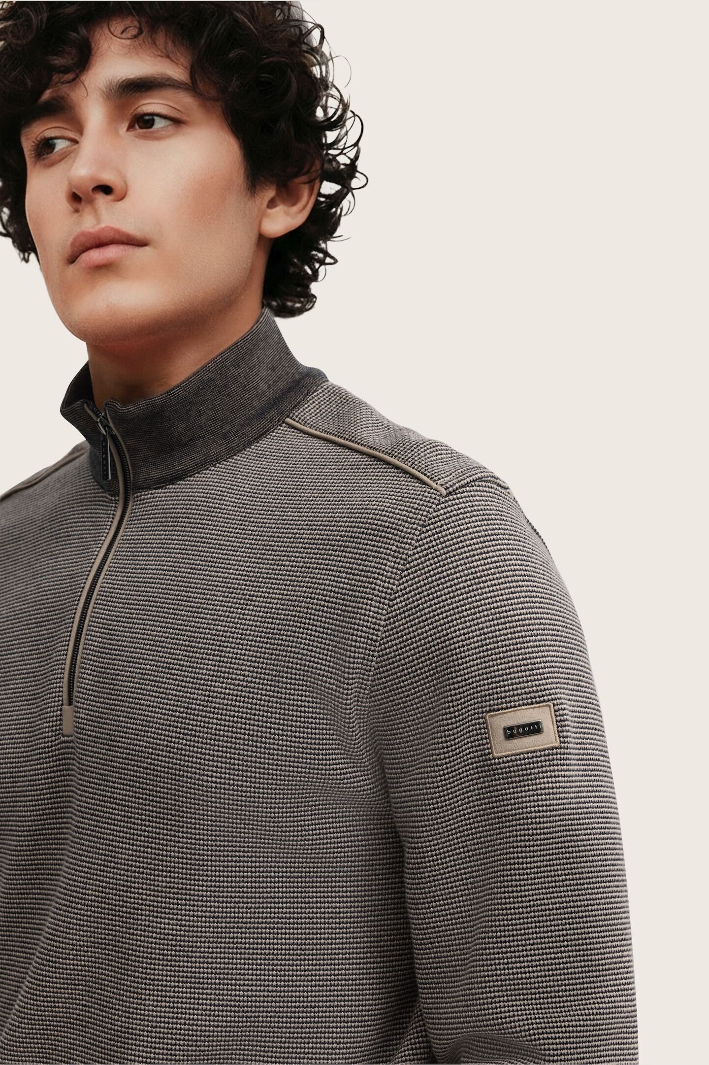 bugatti Troyer »Zeitlos« im Materialmix Modern Fit