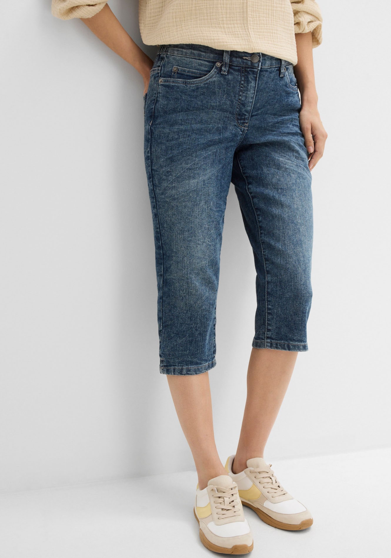 Image of bonprix Caprijeans 1 figurformende Passform, Regular Fit, mit Komfort-Stretch