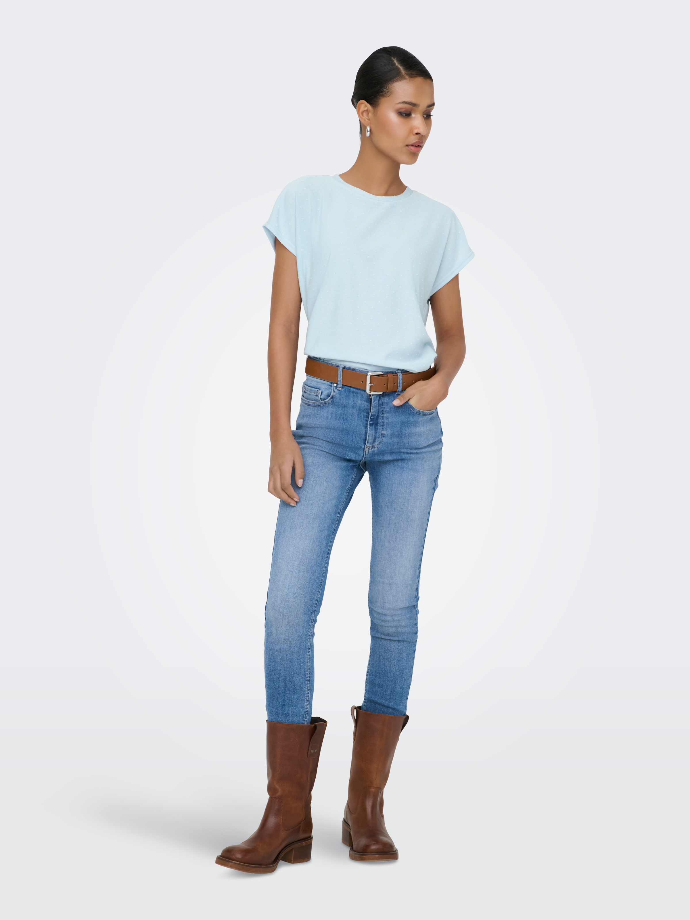 ONLY T-shirt à manches courtes »ONLMOLLY S/S O-NECK DOBBY TOP JRS« Materialmix, regular fit, Rundhals