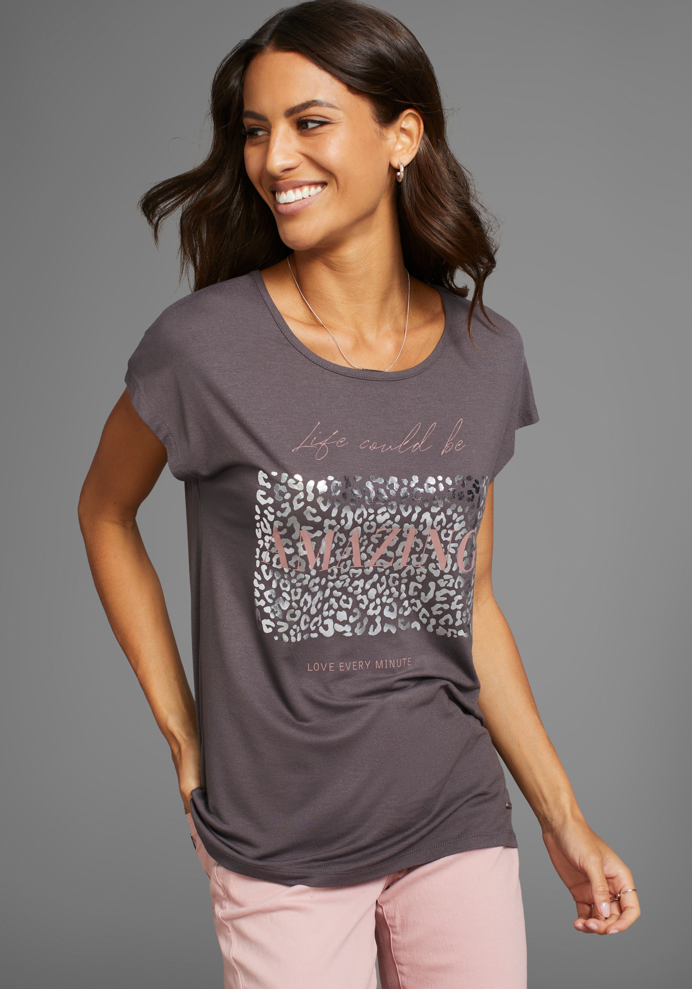 Laura Scott T-Shirt, mit modischem Folienprint