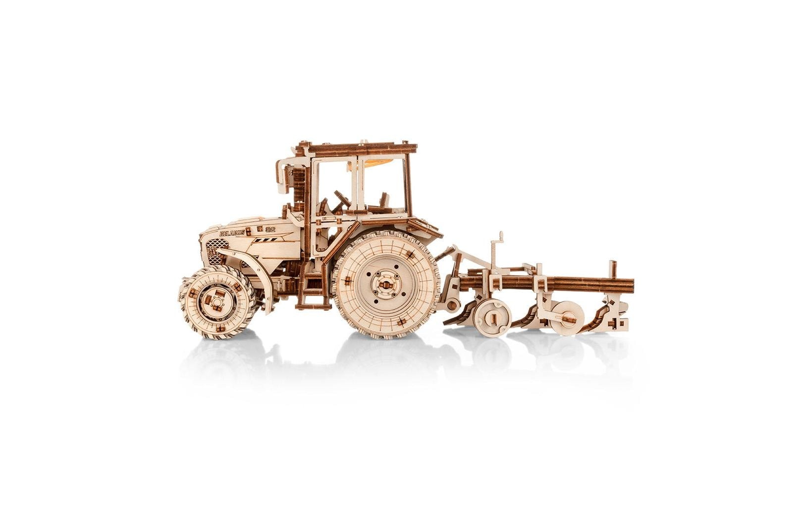 Image of Modellbausatz "Eco-Wood-Art Traktor 82.3 mit Pflug" 325 Stk. tlg.