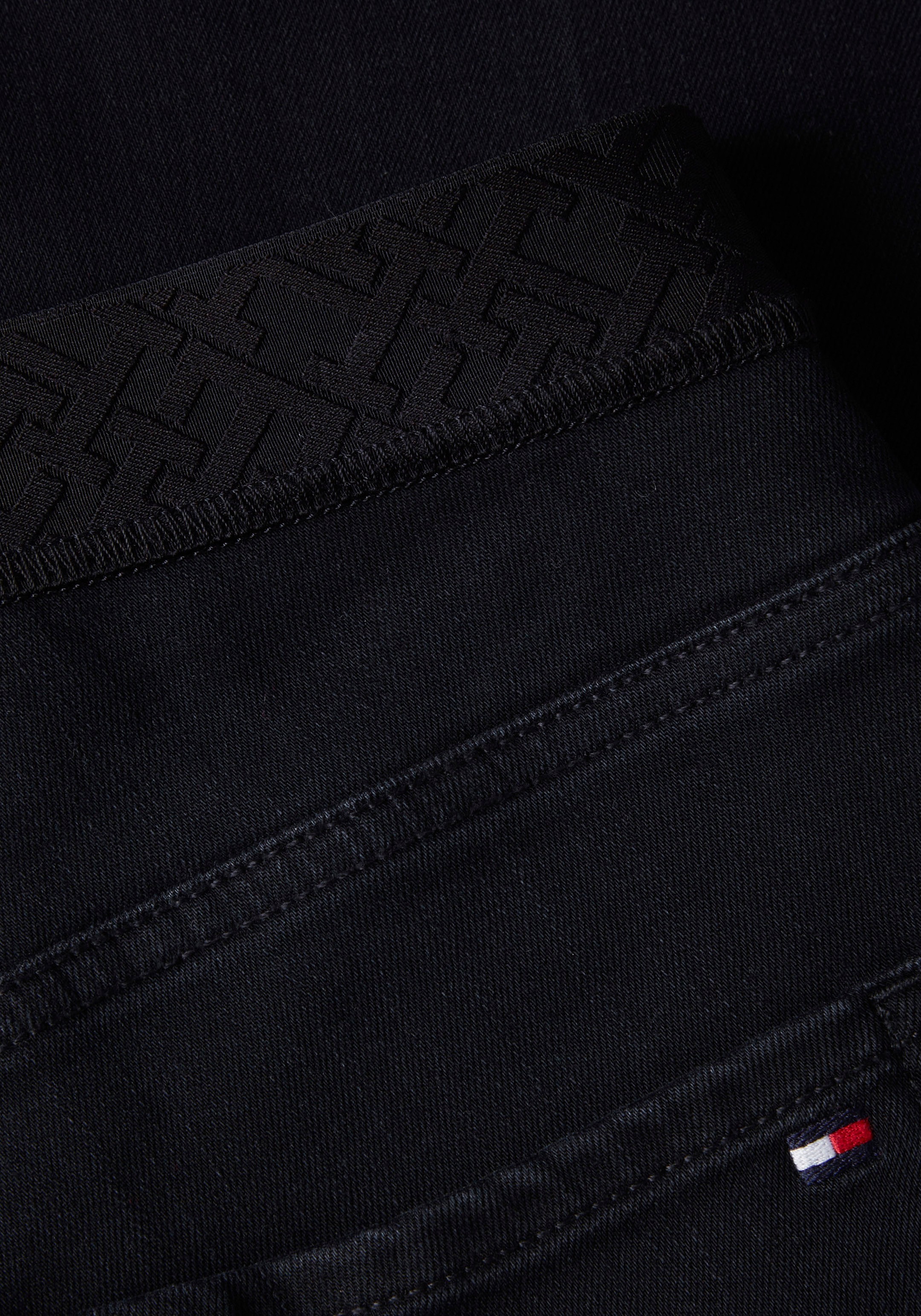 ♕ Tommy Hilfiger Bootcut-Jeans »TH SOFT BOOTCUT PULL ON HW FAME«, mit Tommy  Hilfiger Logo-Badge versandkostenfrei auf