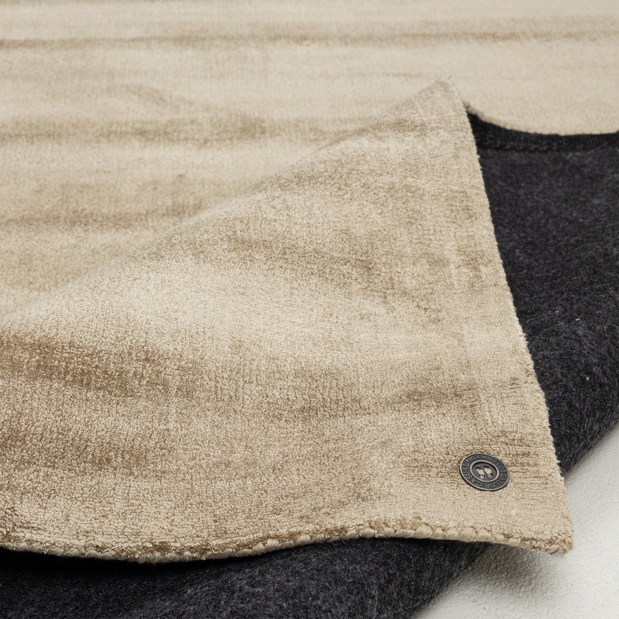 TOM TAILOR HOME Tapis »Shine uni« Rectangulaire 8 mm Höhe Handweb Teppich, 100% Viskose, handgewebt, mit elegantem Schimmer