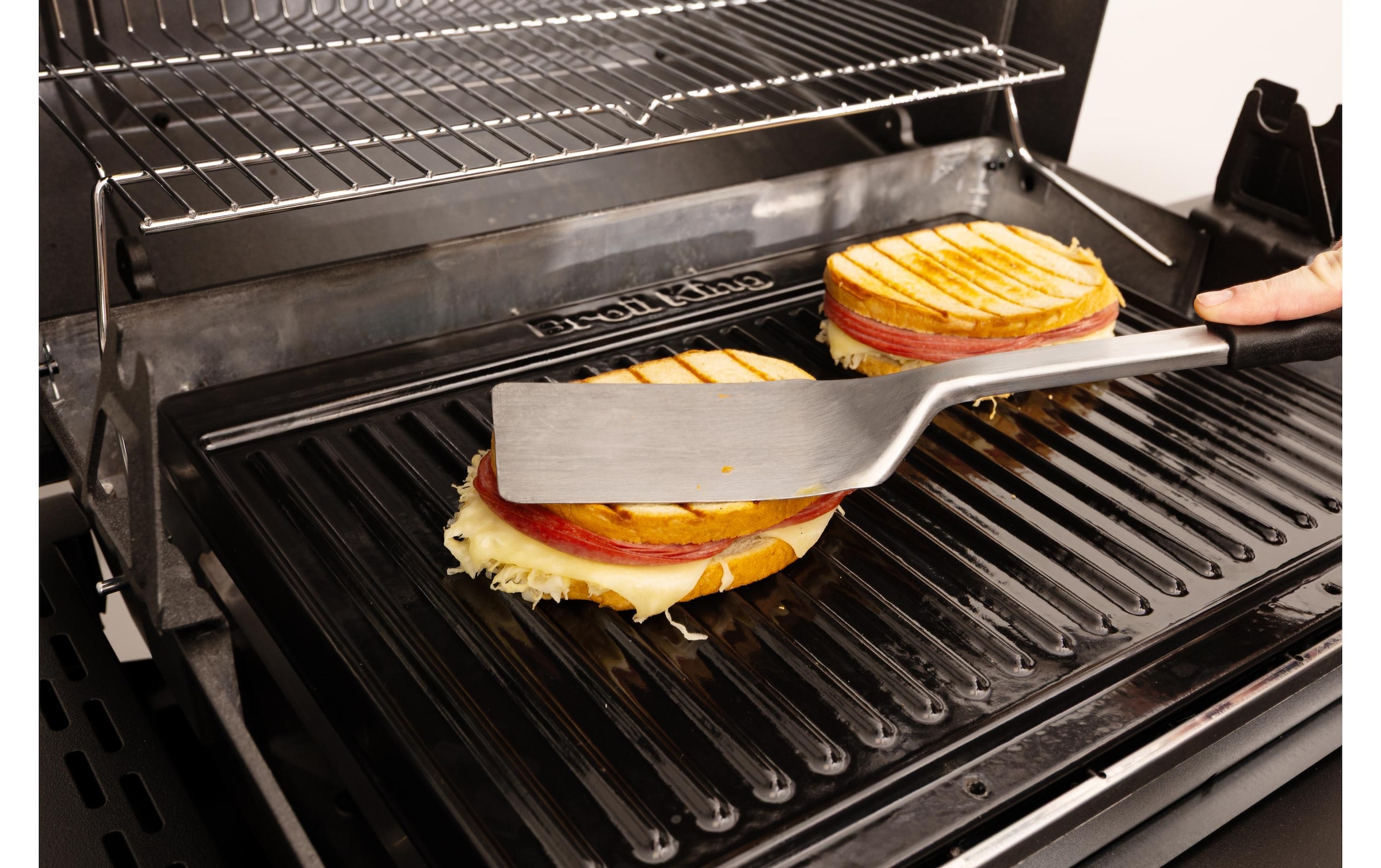 Broil King Grillplattenaufsatz »Do more – plancha Royal« Gusseisen Emaillierte Plancha Platte für Broil King Royal Serie