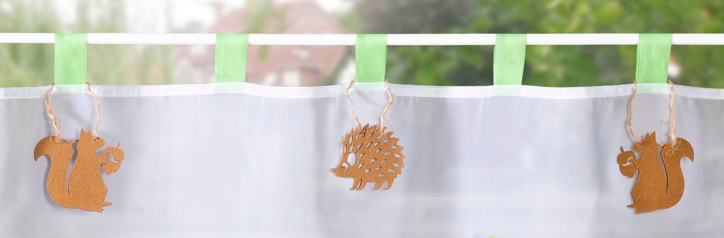 Weckbrodt Scheibengardine »Jara« Schlaufen 1 Stk. tlg. Bistro, Voile, beruckt, halbtransparent,3 Tieranhänger, Gardine, Store