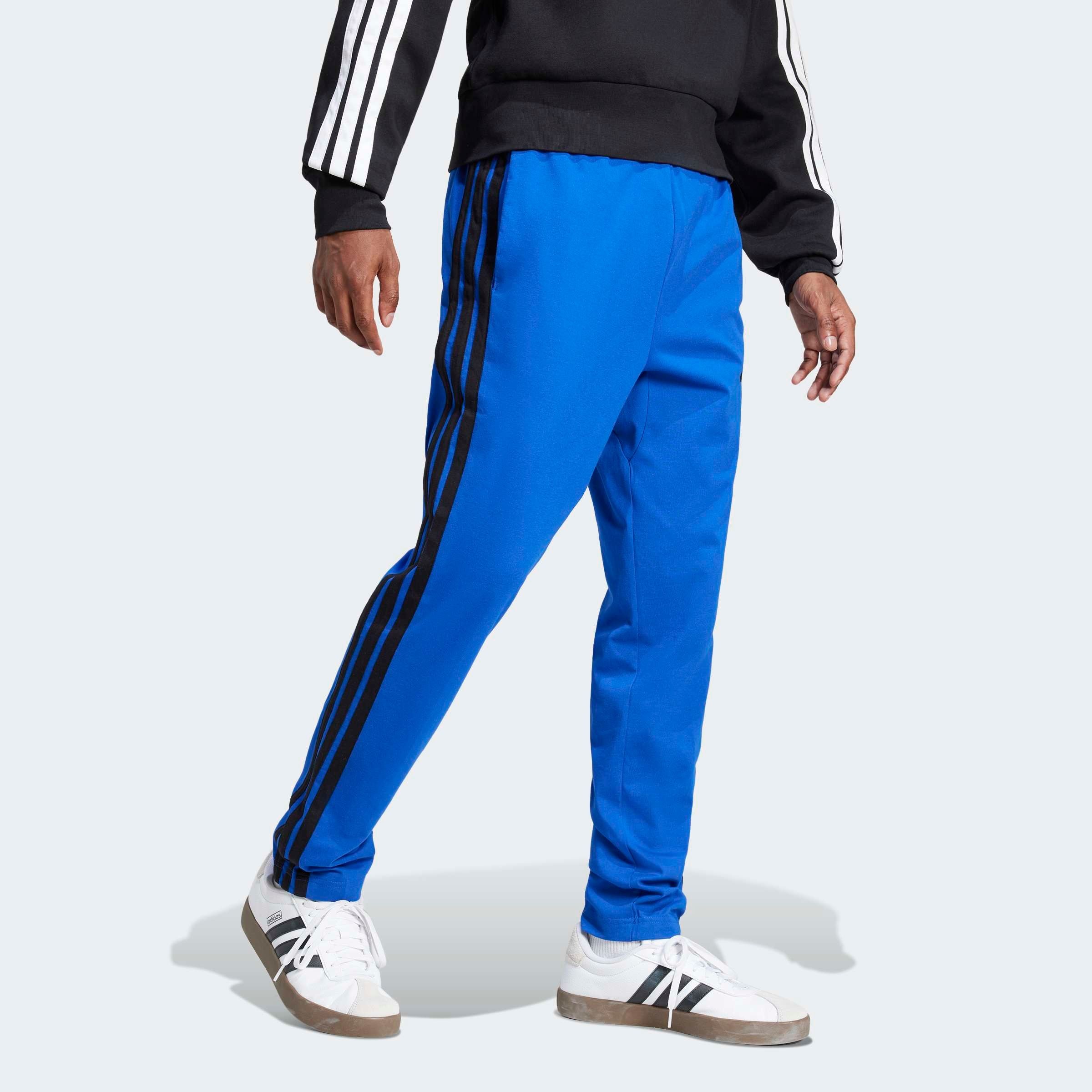 Image of adidas Sportswear "ESSENTIALS 3-STREIFEN SINGLE JERSEY" sportlicher Look mit 3-Streifen-Logo, aus Baumwolle und Polyester