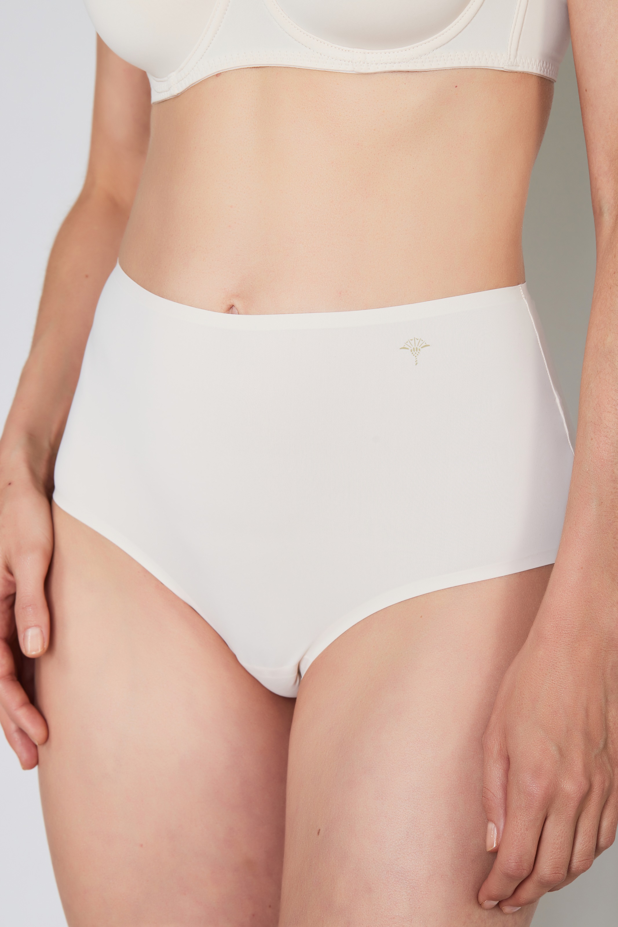 Image of JOOP Panty "Sensation" mit seamless-Design für Unsichtbarkeit