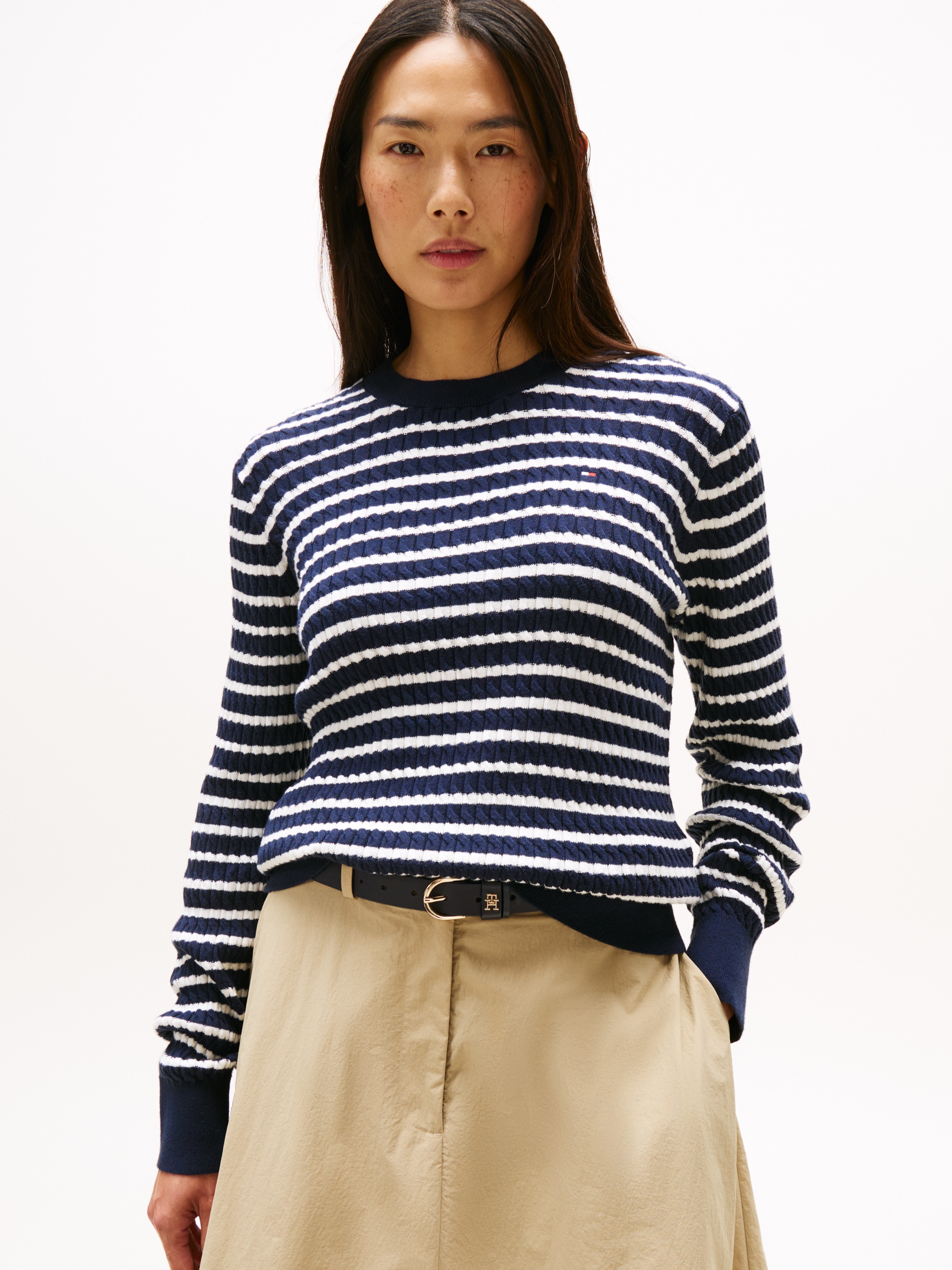 Tommy Hilfiger Rundhalspullover »CO CABLE C-NK LS SWEATER«, mit Zopfmuster