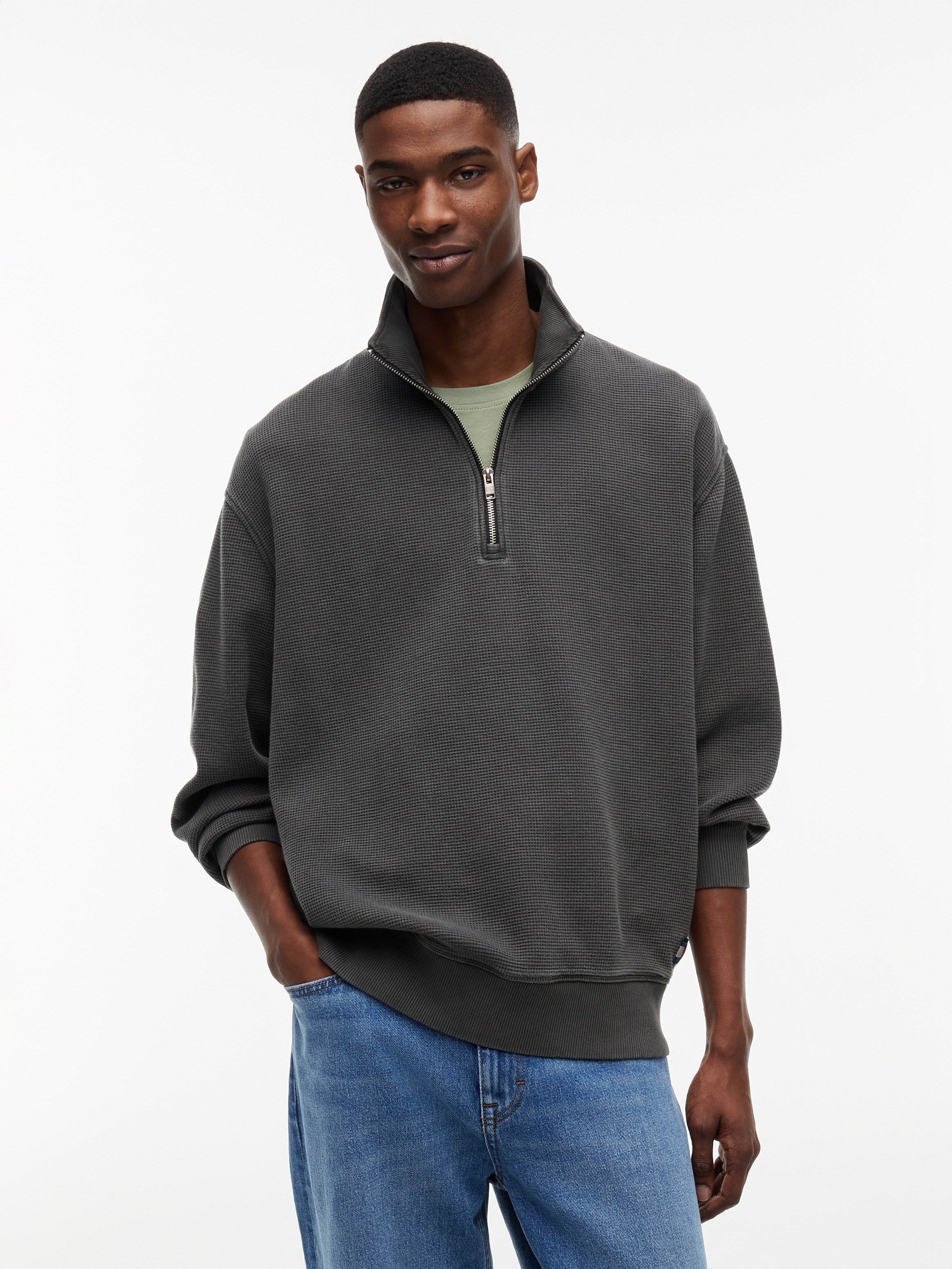 Image of Tommy Jeans Sweatshirt "TJM RELAXED WASHED WAFFLE QUARTER ZIP"