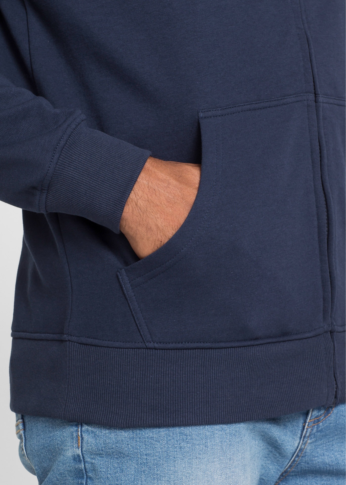 bonprix Veste sweat »Sweatjacke mit Stehkragen« avec col montant, intérieur en sweat doux brossé, regular fit